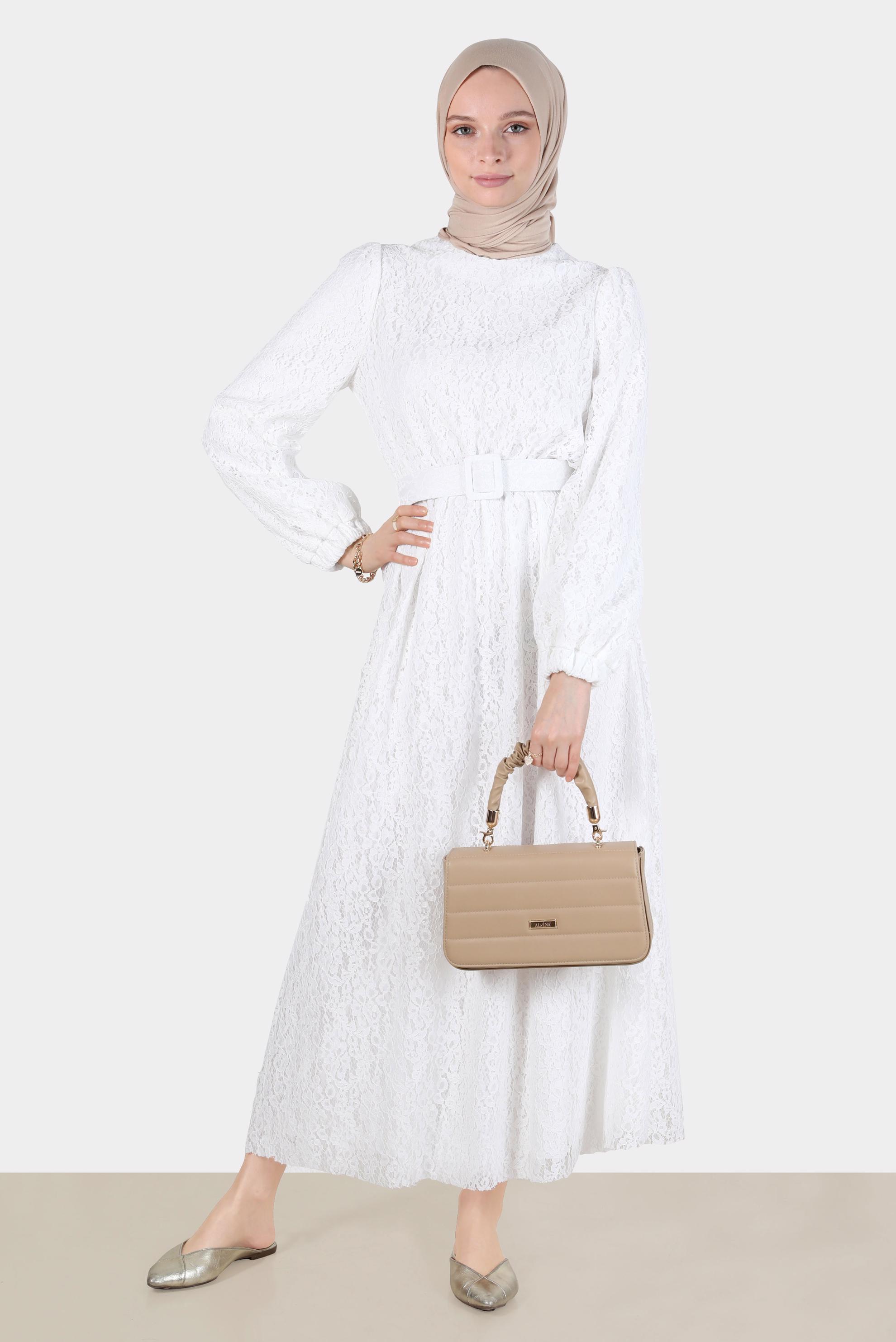 Vêtements hijab BLANC ROBE LAÇÉE AVEC CEINTURE 42814