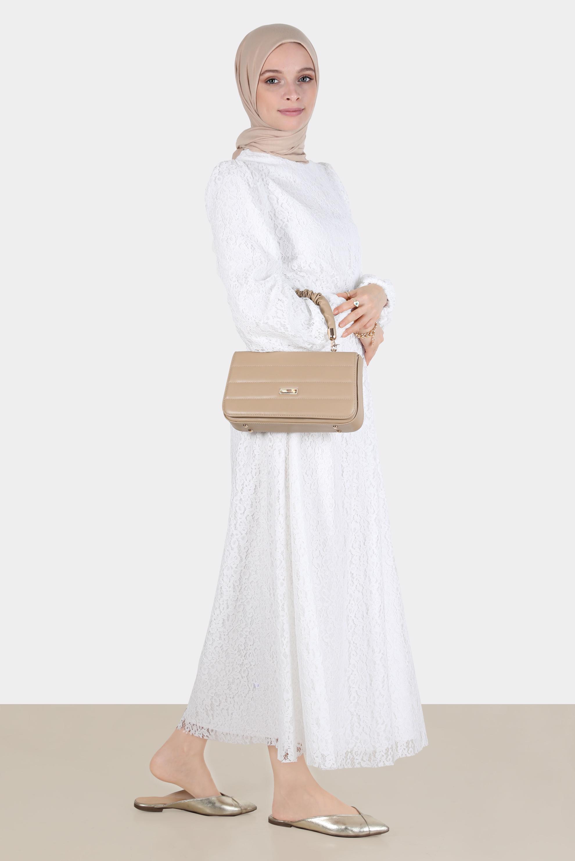 Vêtements hijab BLANC ROBE LAÇÉE AVEC CEINTURE 42814