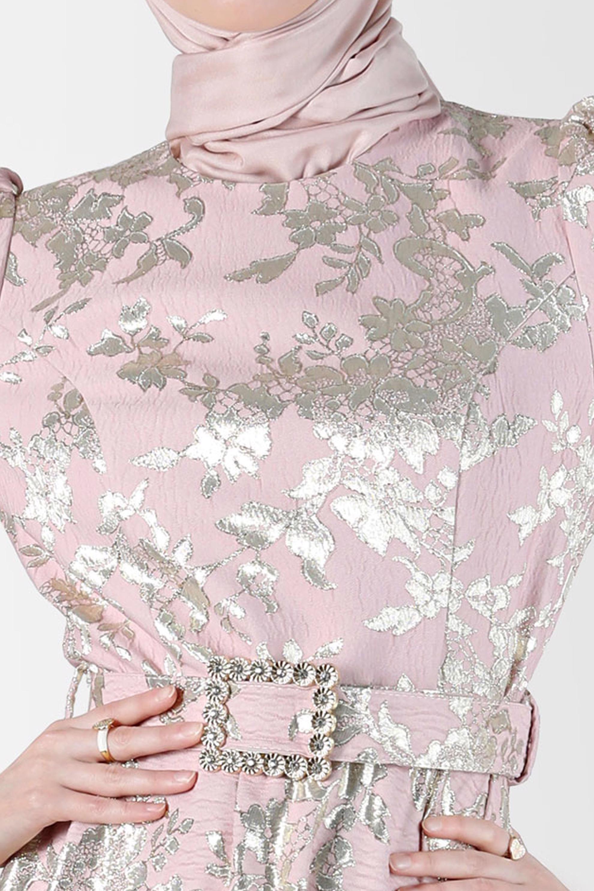 Tesettür giyim PUDRA KEMERLİ JAKARLI ELBİSE 42815 