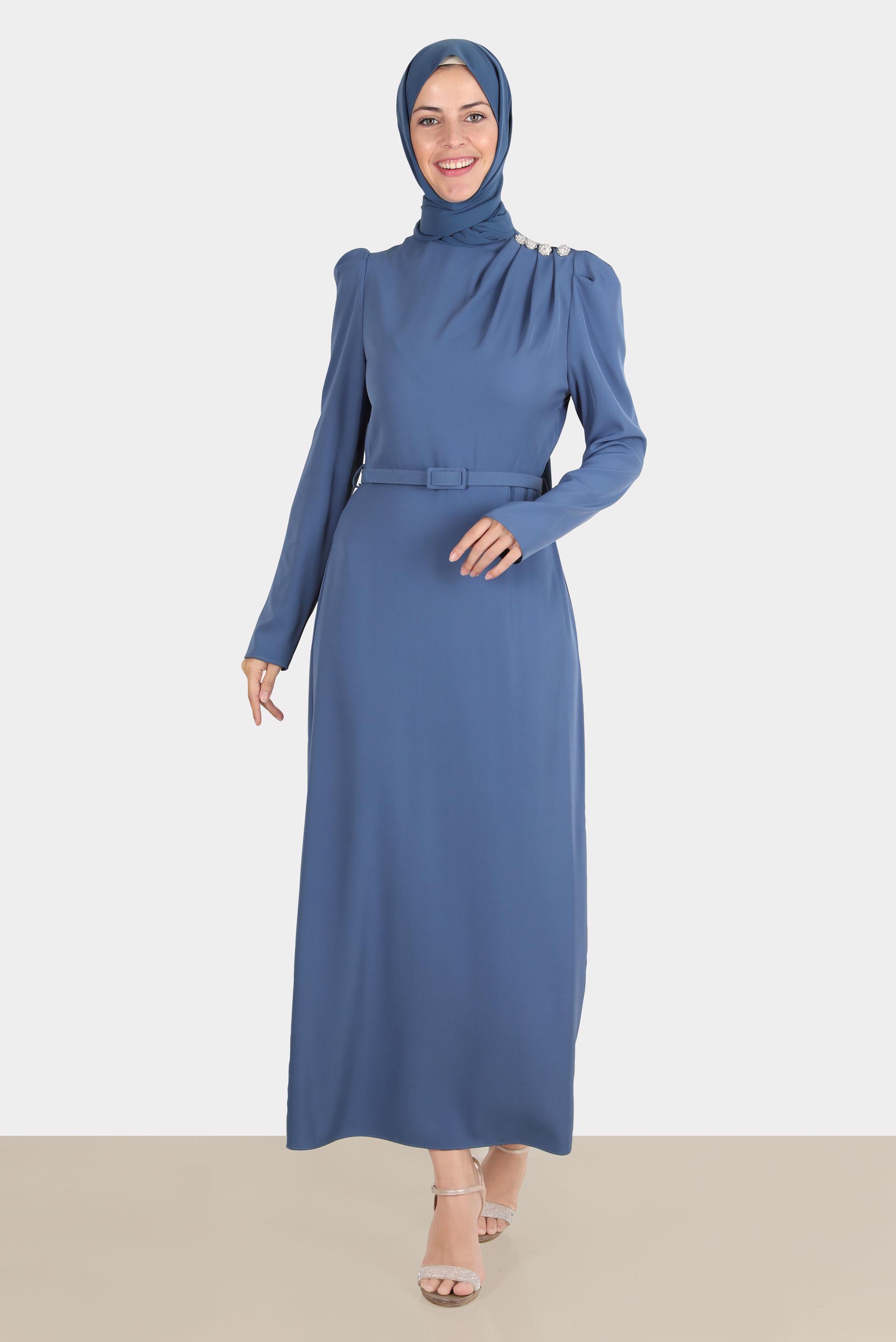 Tesettür giyim LACİVERT OMZU TAŞLI BÜZGÜLÜ ELBİSE 42846 