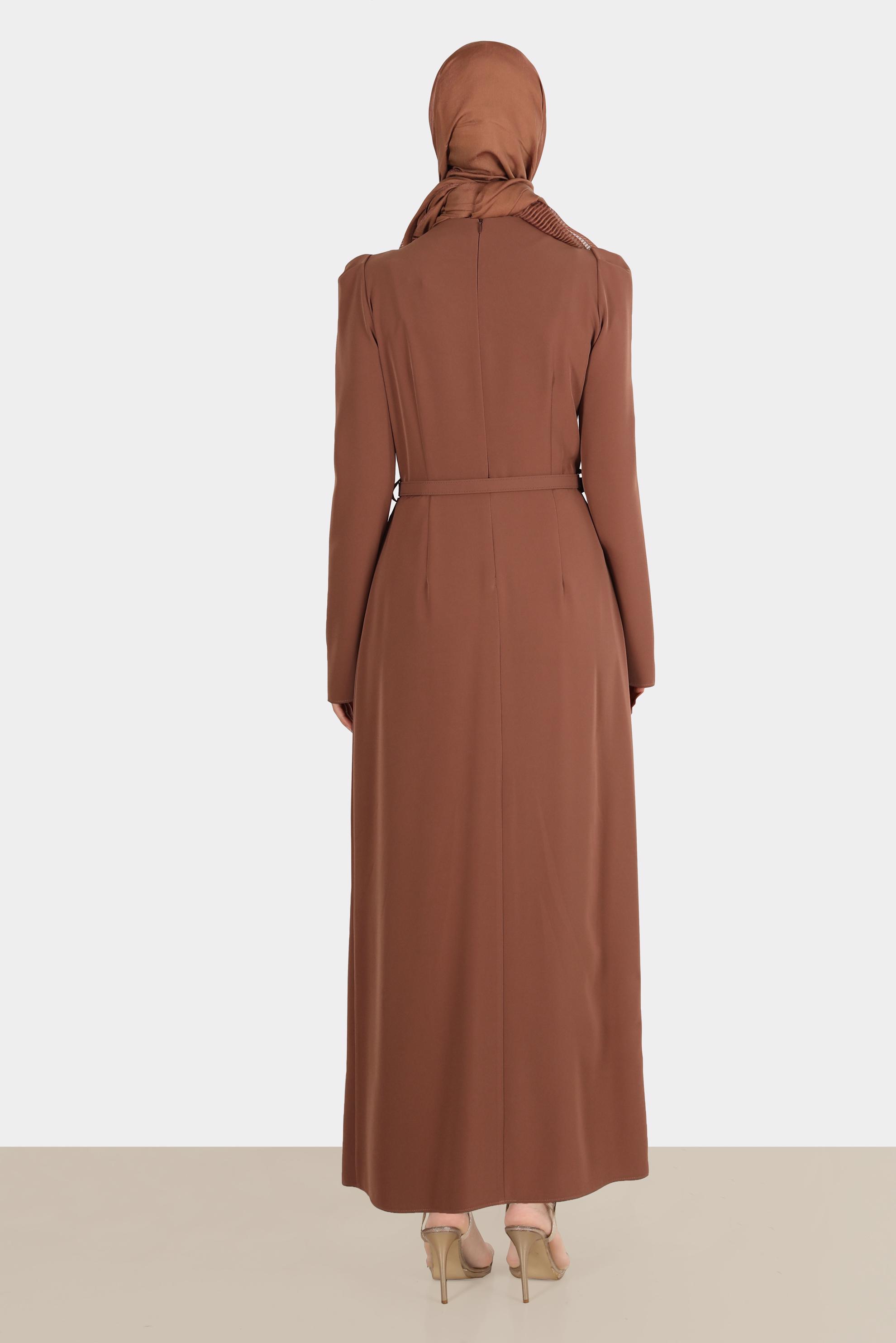 Tesettür giyim TABA OMZU TAŞLI BÜZGÜLÜ ELBİSE 42846 