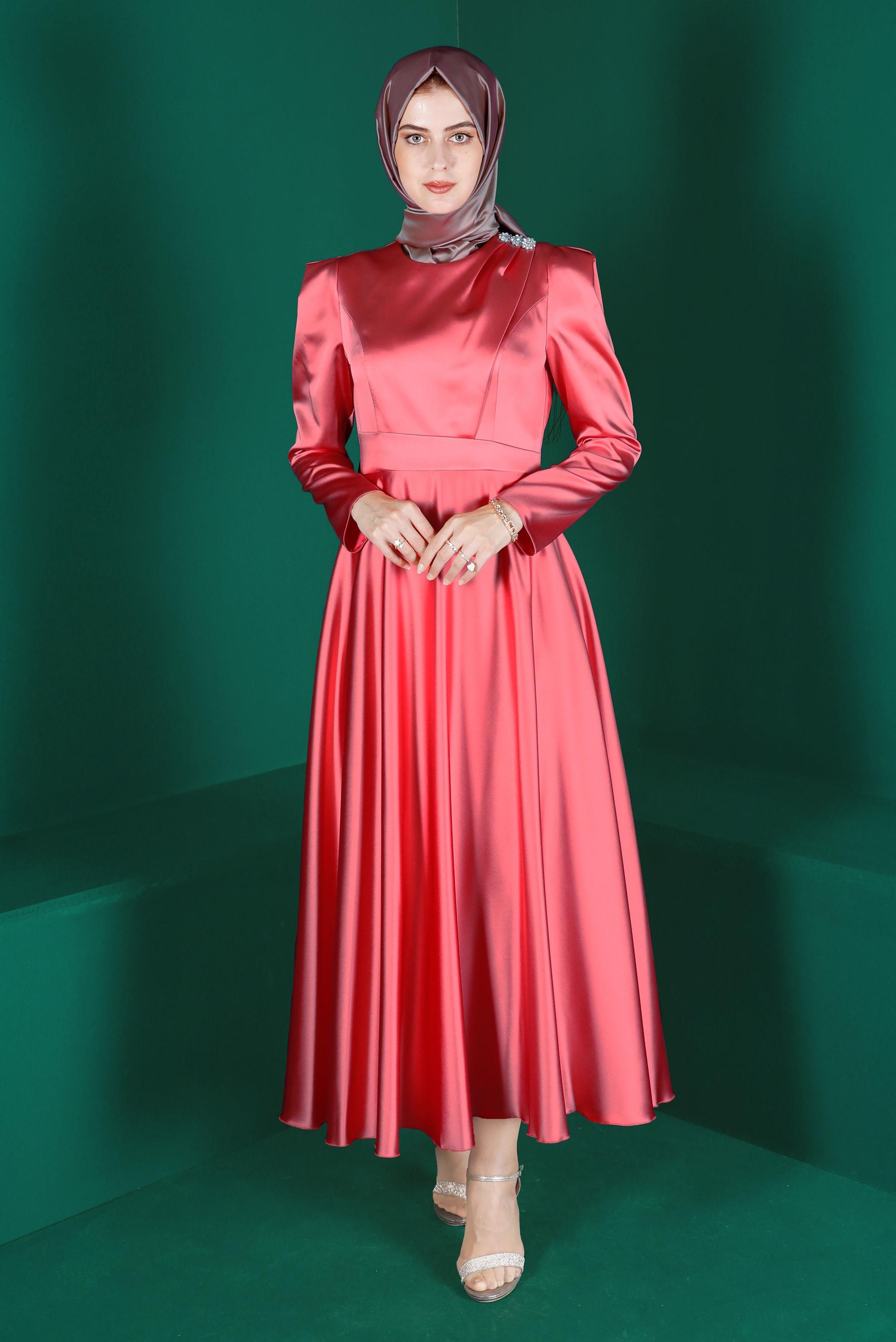 Vêtements hijab CORAIL ROBE EN SATIN AVEC GEM 42872