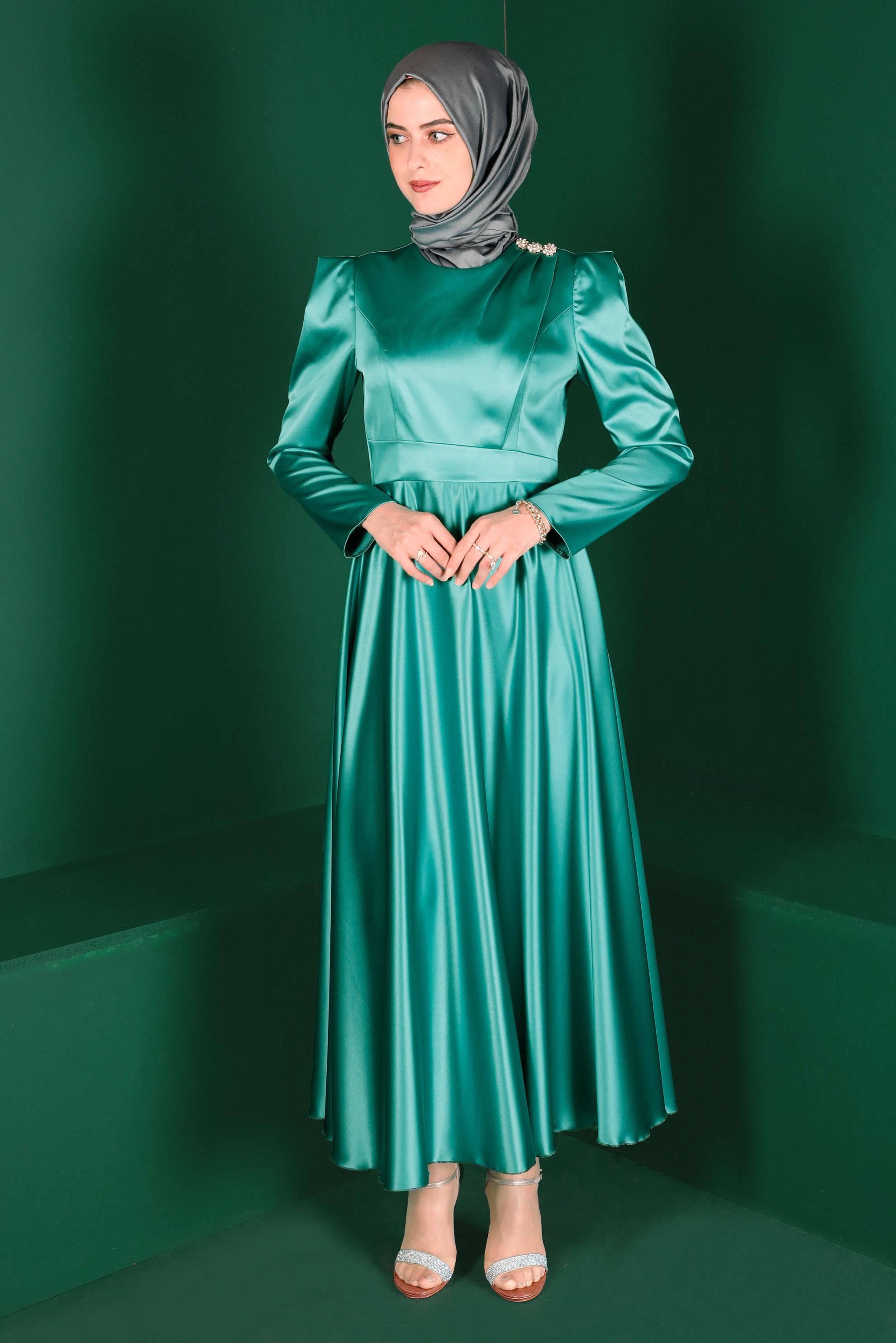 Tesettür giyim MAVİ TAŞ DETAYLI SATEN ELBİSE 42872 