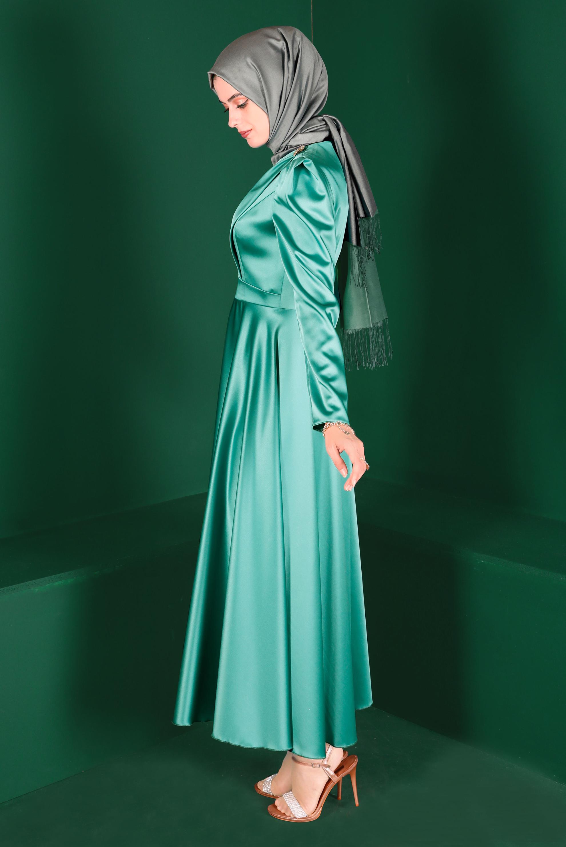 Tesettür giyim MAVİ TAŞ DETAYLI SATEN ELBİSE 42872 