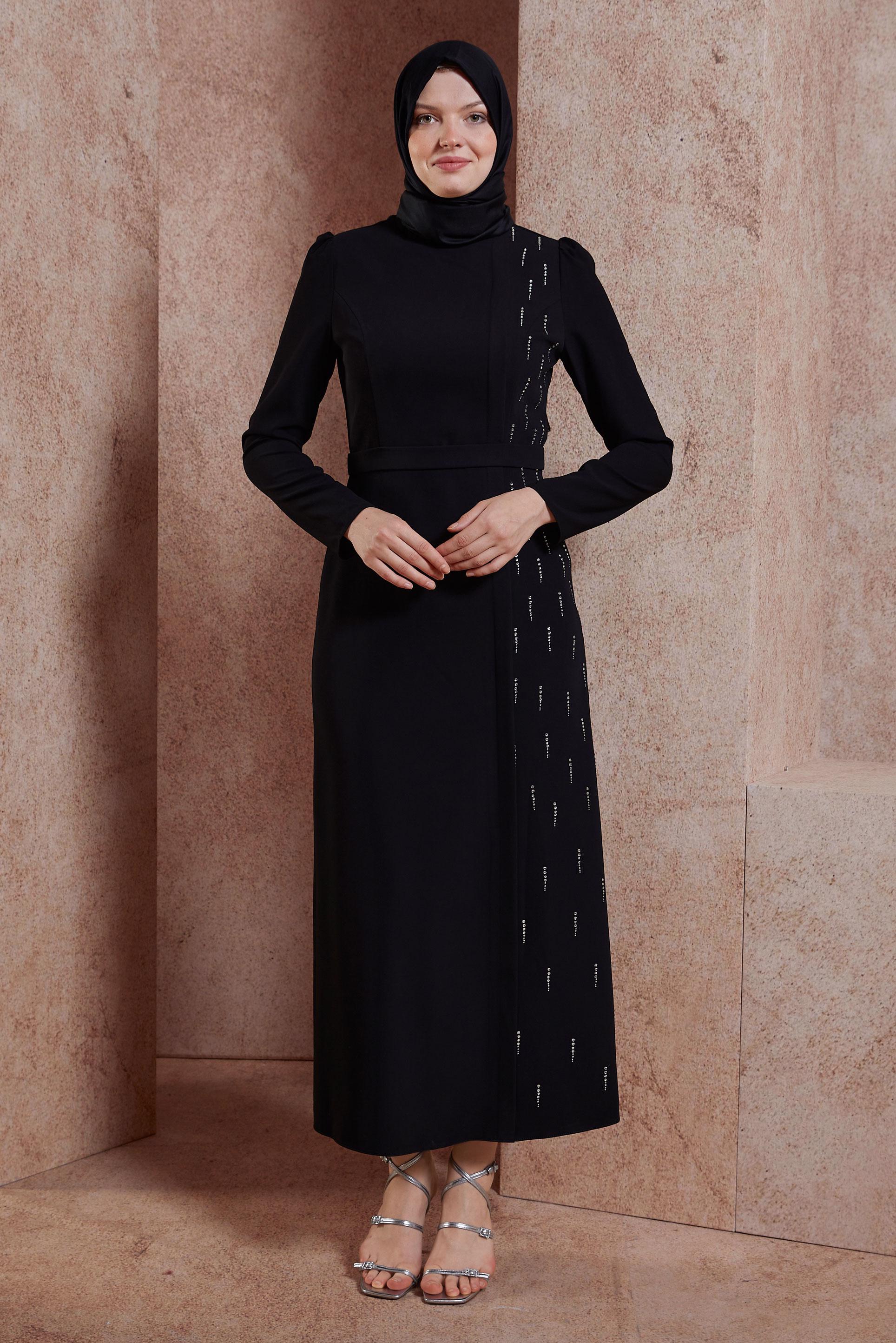 Tesettür giyim SİYAH TAŞ BASKILI ELBİSE 42886