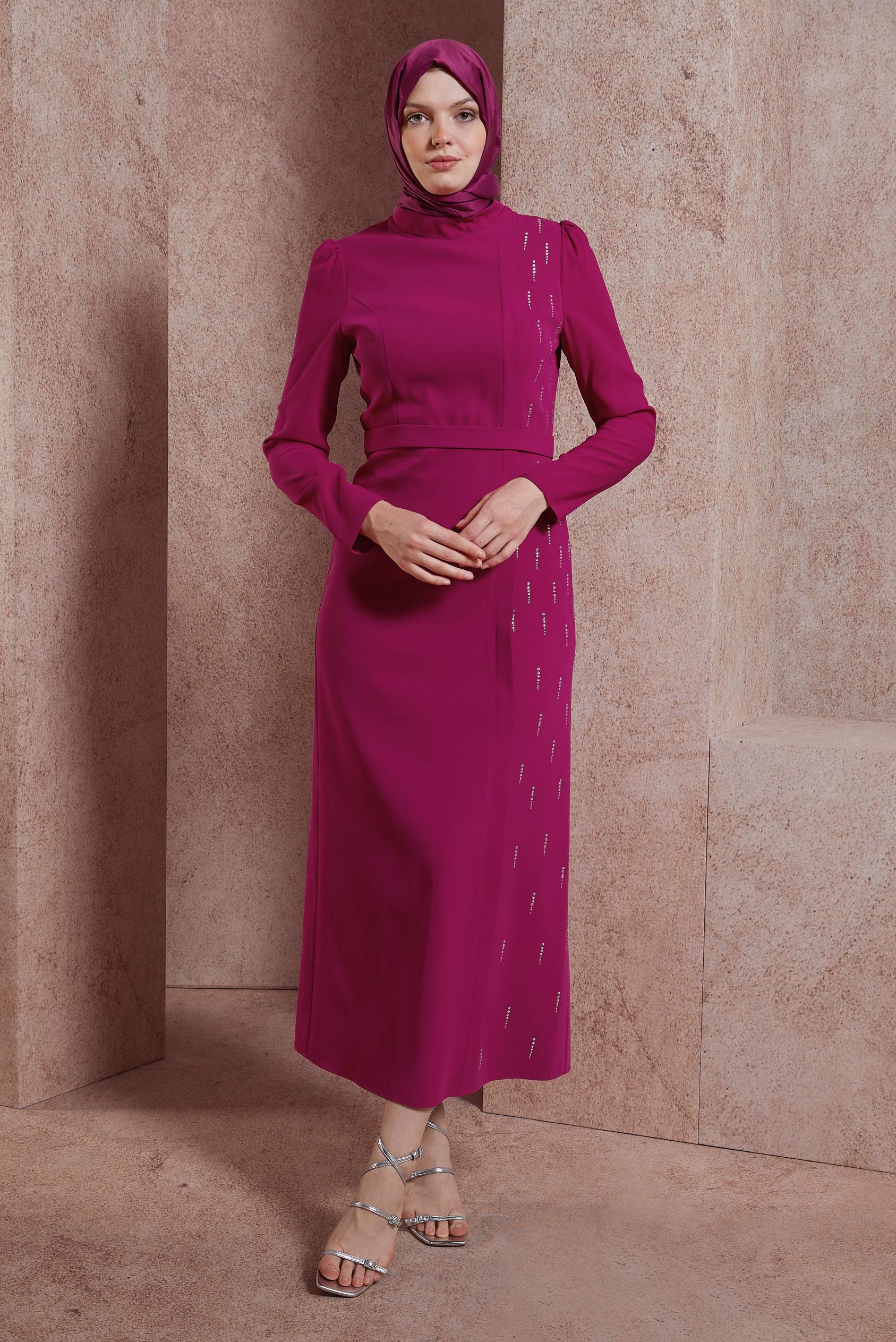 Tesettür giyim FUŞYA TAŞ BASKILI ELBİSE 42886