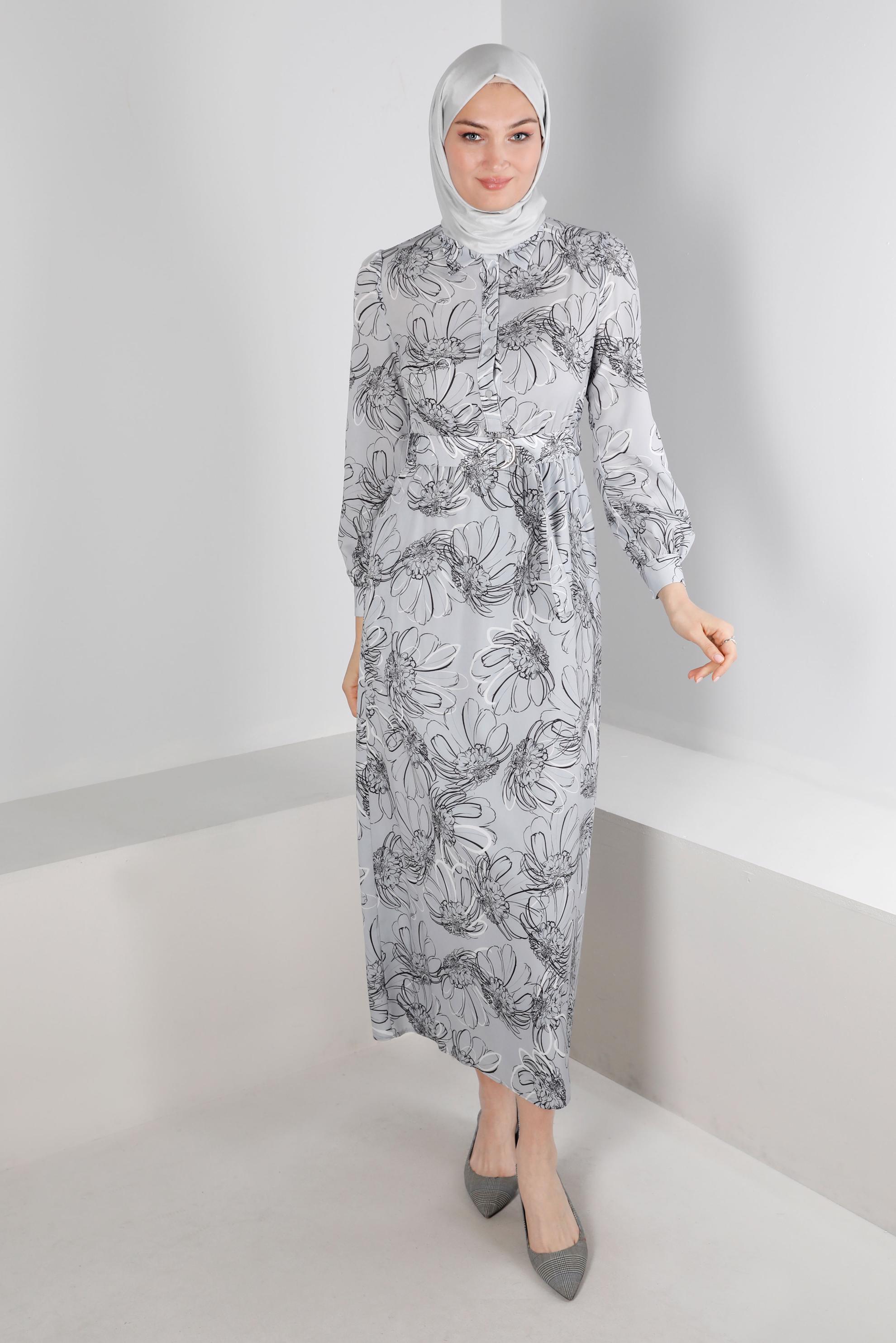 Tesettür giyim GRİ ÇİÇEK DESENLİ MANŞETLERİ BAĞLAMALI KREP ELBİSE 42890