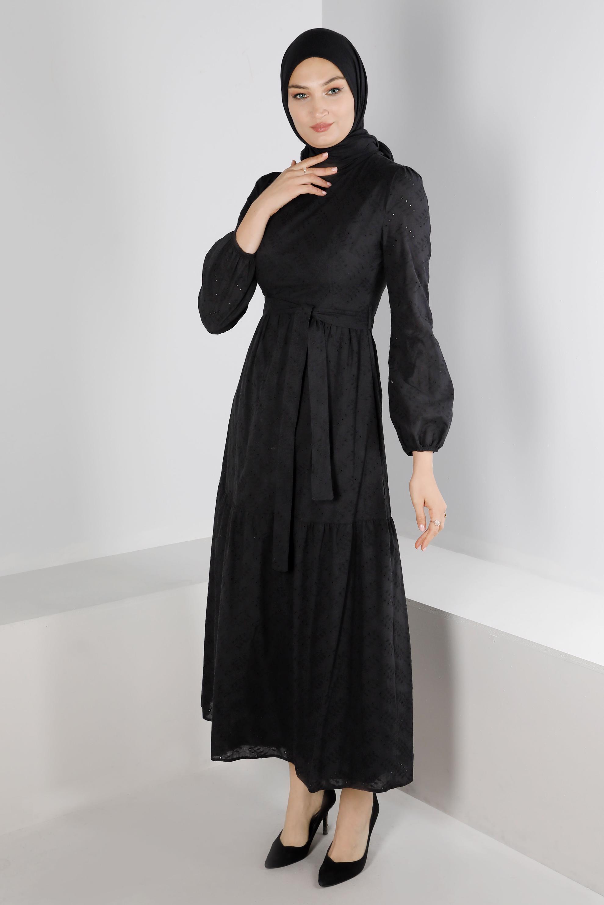 Tesettür giyim SİYAH FİSTOLU PAMUKLU ELBİSE 42930 