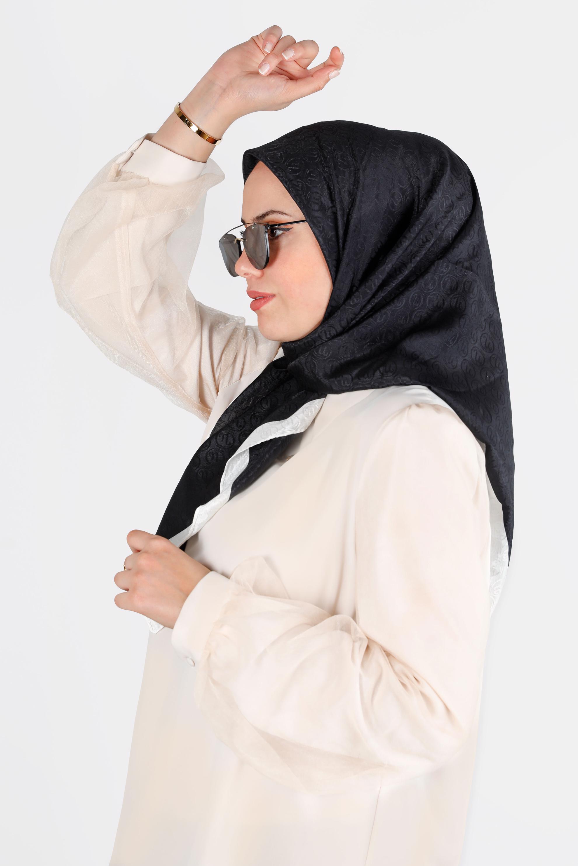 Tesettür giyim SİYAH  ALVİNA MONOGRAM EŞARP 8142