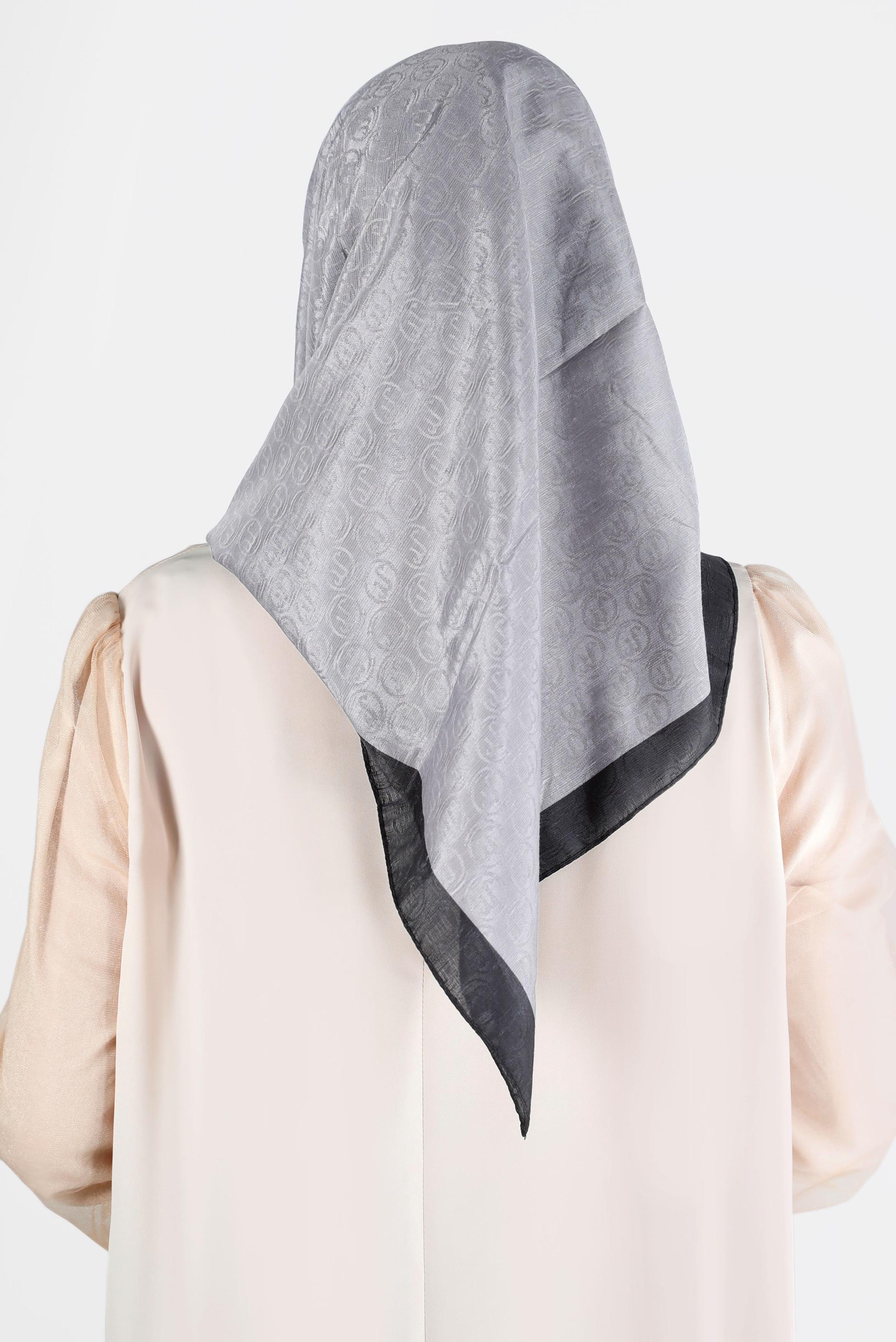 Tesettür giyim GRİ  ALVİNA MONOGRAM EŞARP 8142