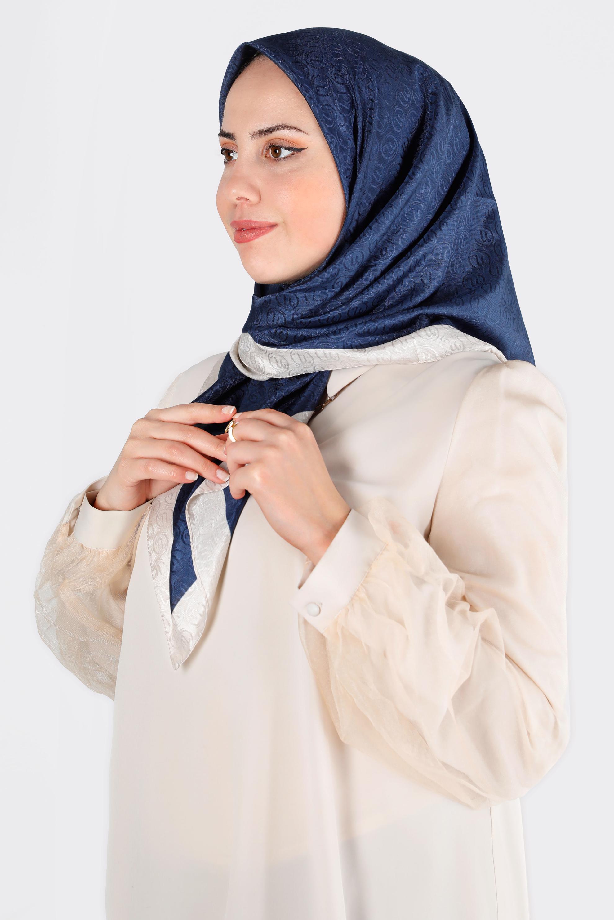 Tesettür giyim LACİVERT  ALVİNA MONOGRAM EŞARP 8142