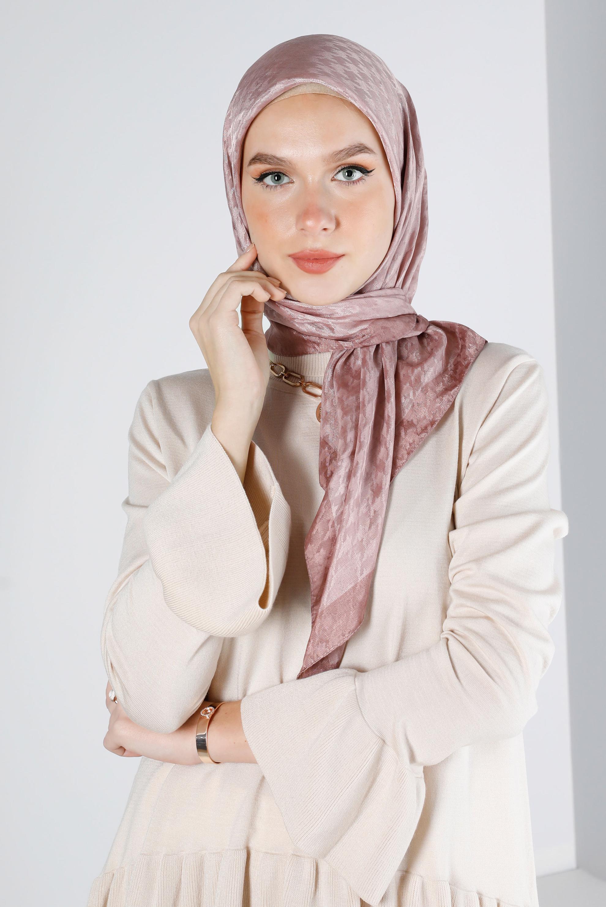 Tesettür giyim PUDRA ALVINA KAZAYAĞI EŞARP 8144