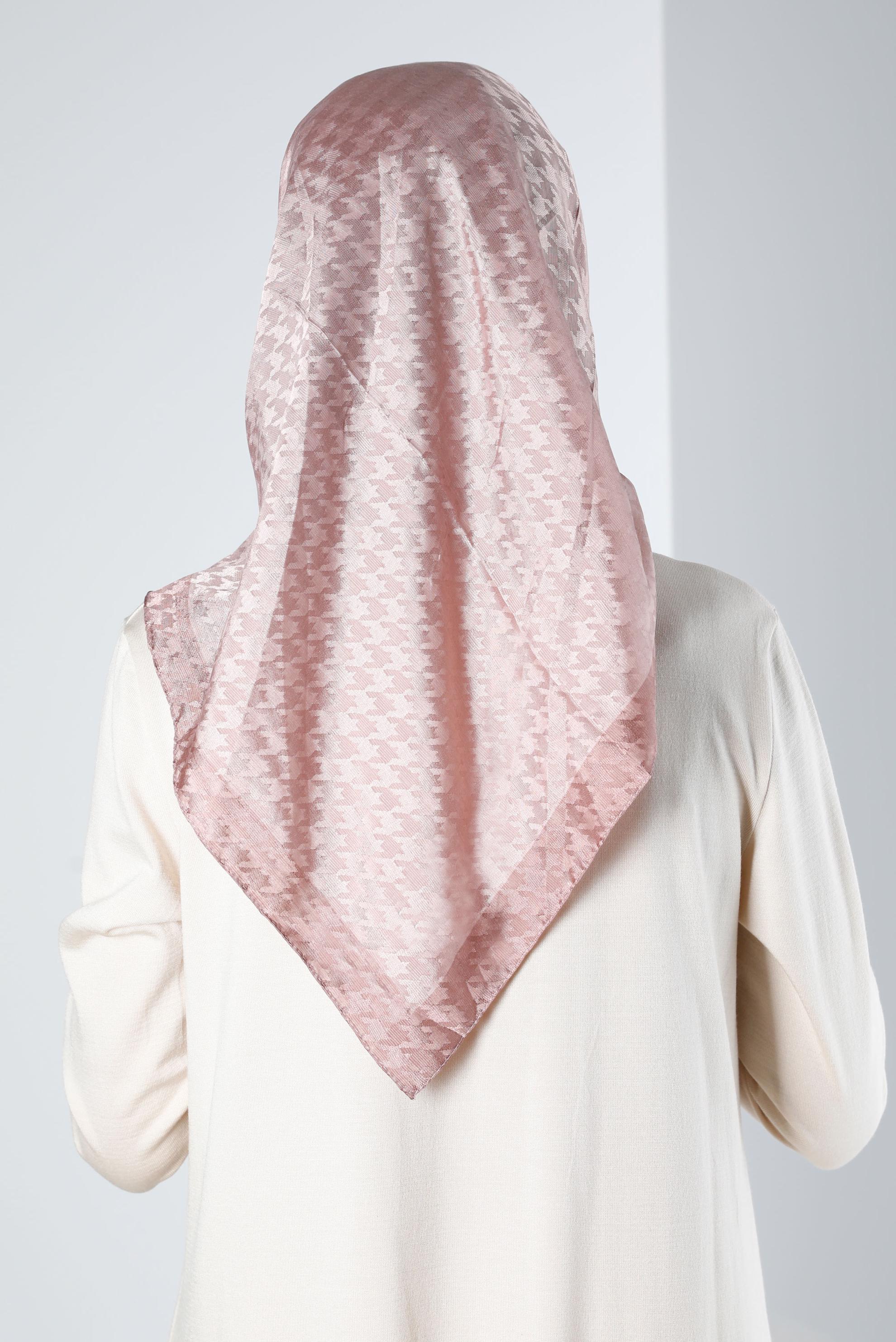 Tesettür giyim PUDRA ALVINA KAZAYAĞI EŞARP 8144