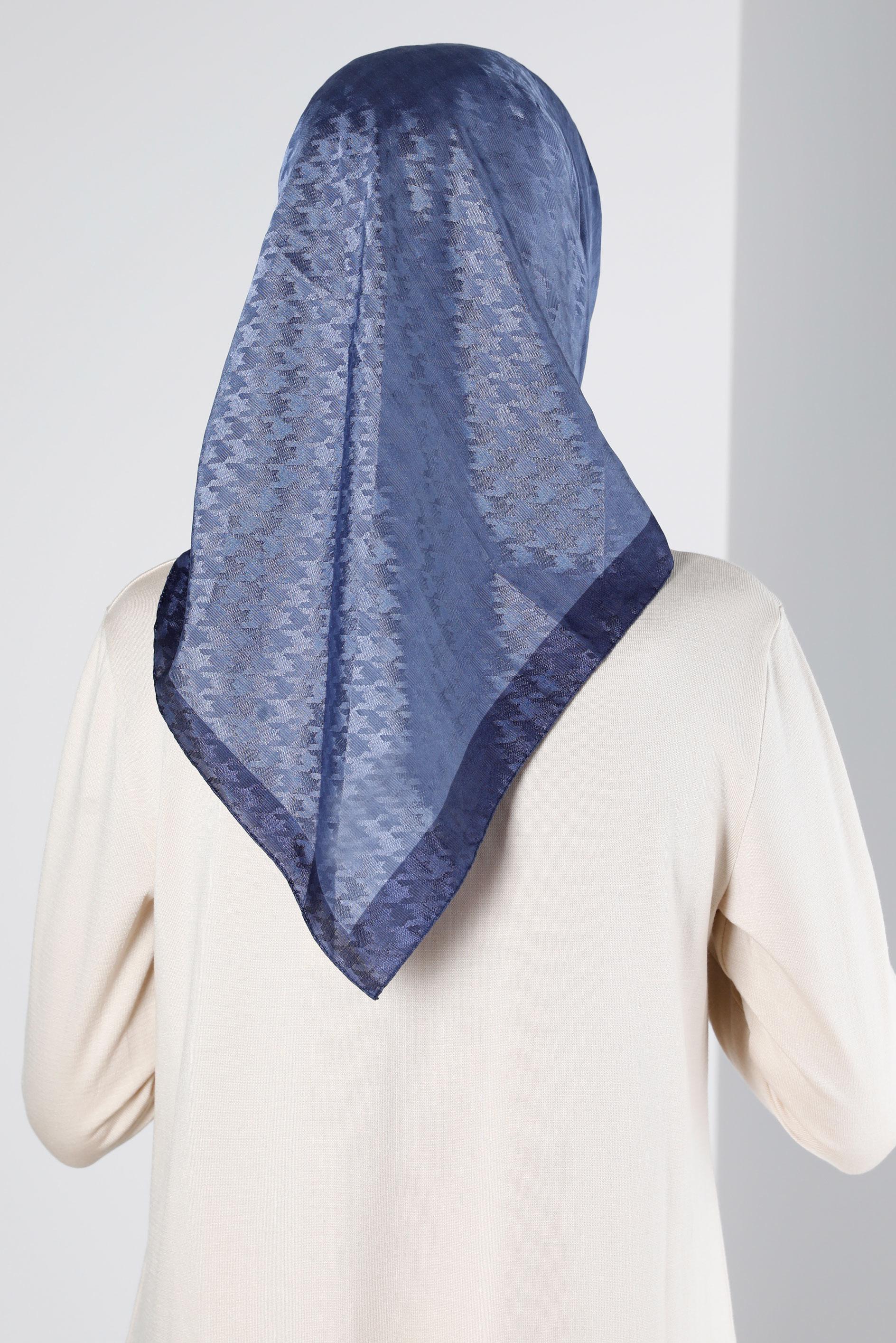 Tesettür giyim LACİVERT ALVINA KAZAYAĞI EŞARP 8144