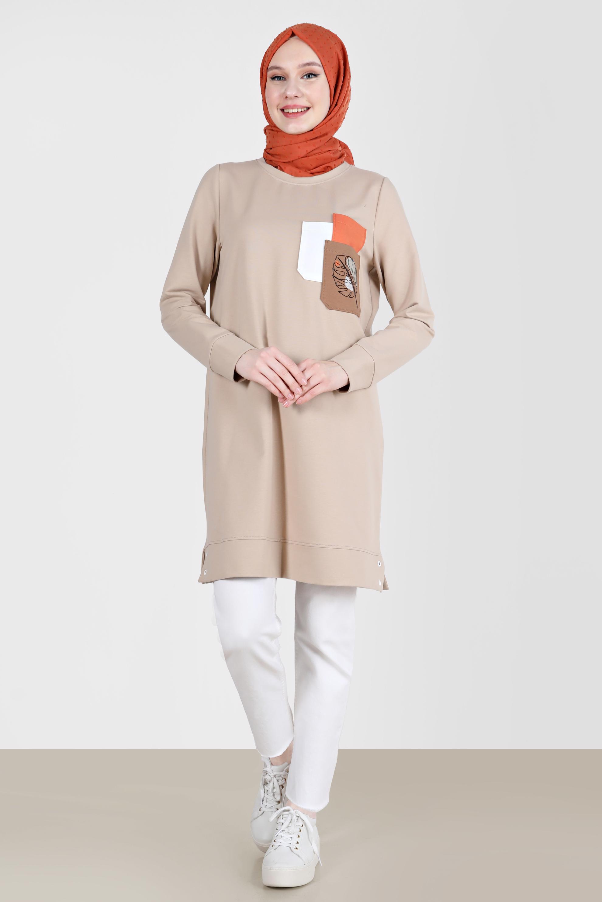 Tesettür giyim BEJ BASKI DETAYLI EŞOFMAN TUNİK 42275 