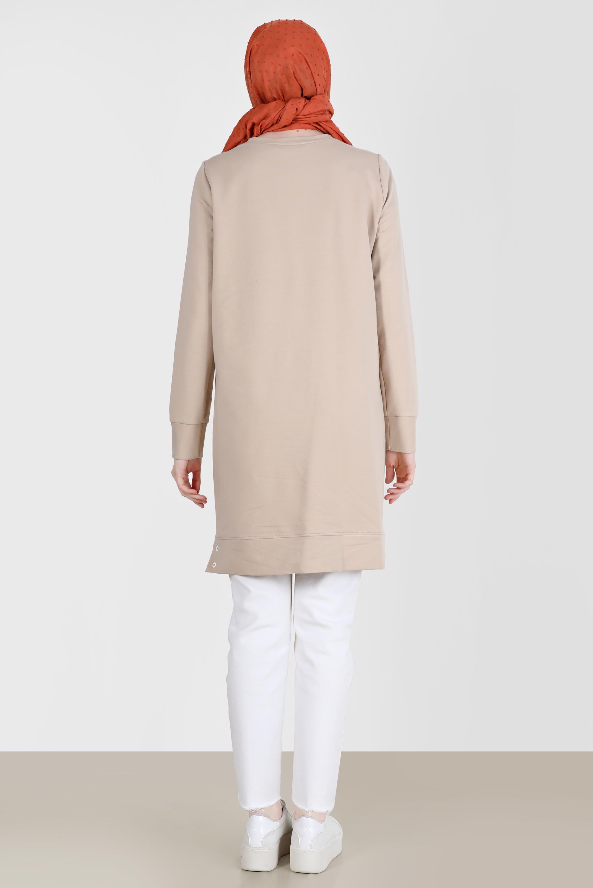 Tesettür giyim BEJ BASKI DETAYLI EŞOFMAN TUNİK 42275 