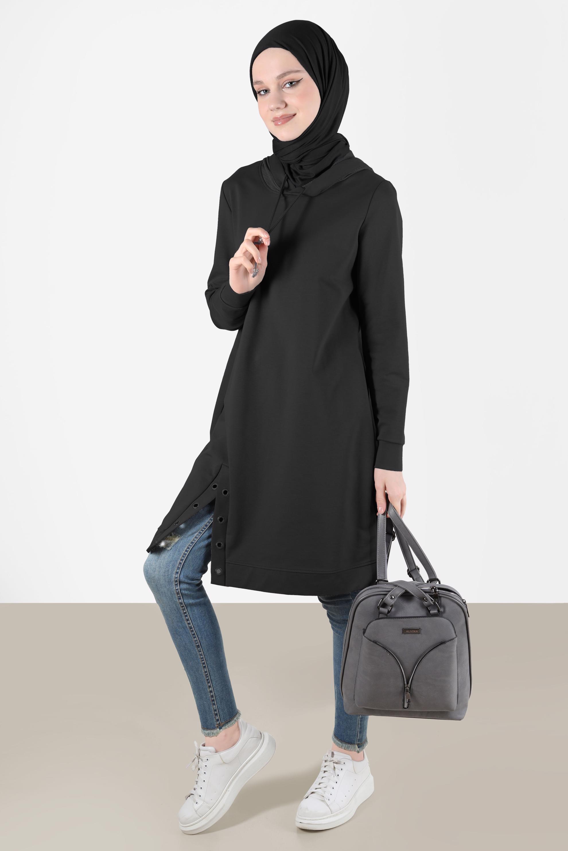 Tesettür giyim SİYAH KUŞGÖZÜ DETAYLI YIRTMAÇLI EŞOFMAN TUNİK 42573 