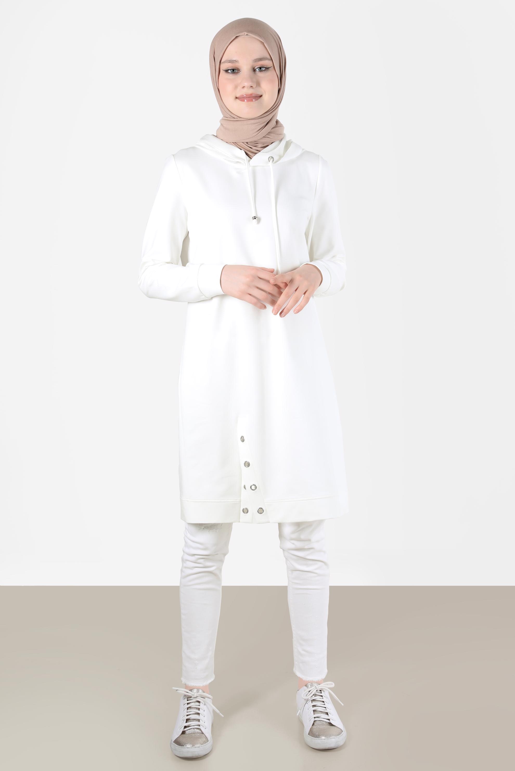 Tesettür giyim BEYAZ KUŞGÖZÜ DETAYLI YIRTMAÇLI EŞOFMAN TUNİK 42573 