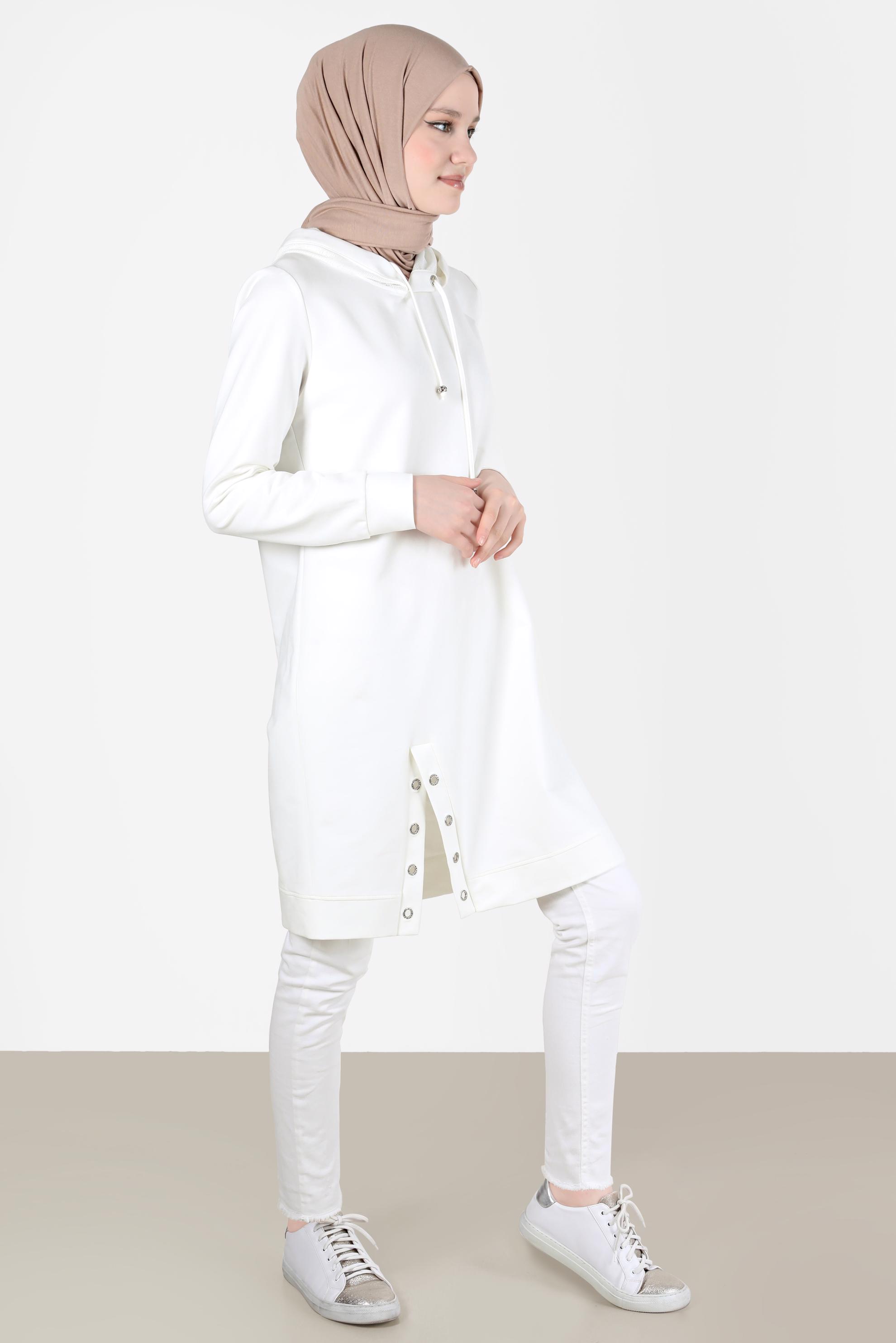 Tesettür giyim BEYAZ KUŞGÖZÜ DETAYLI YIRTMAÇLI EŞOFMAN TUNİK 42573 
