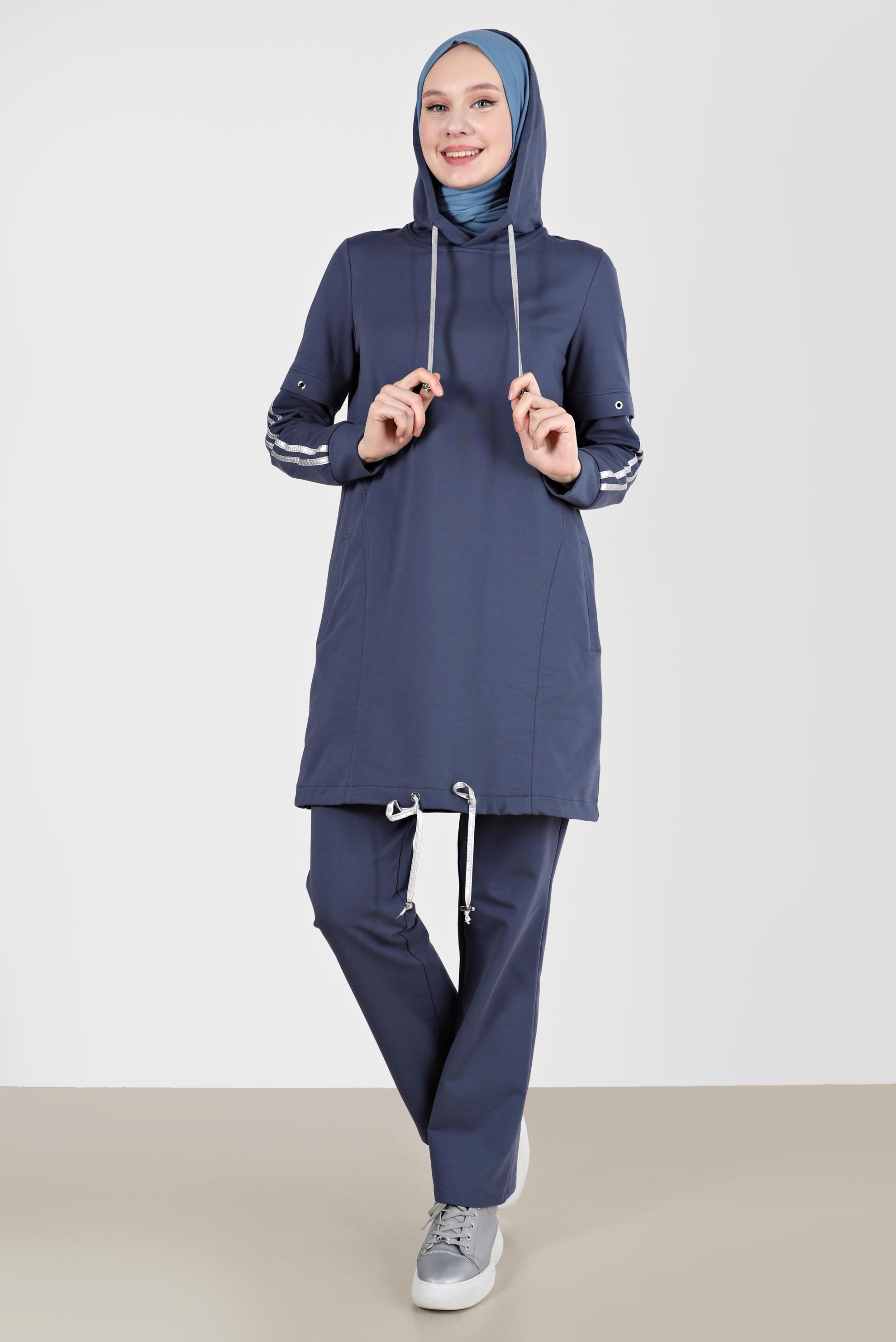 Tesettür giyim LACİVERT KUŞGÖZÜ DETAYLI KAPÜŞONLU İKİLİ PANT. EŞOFMAN TAKIMI 42595 
