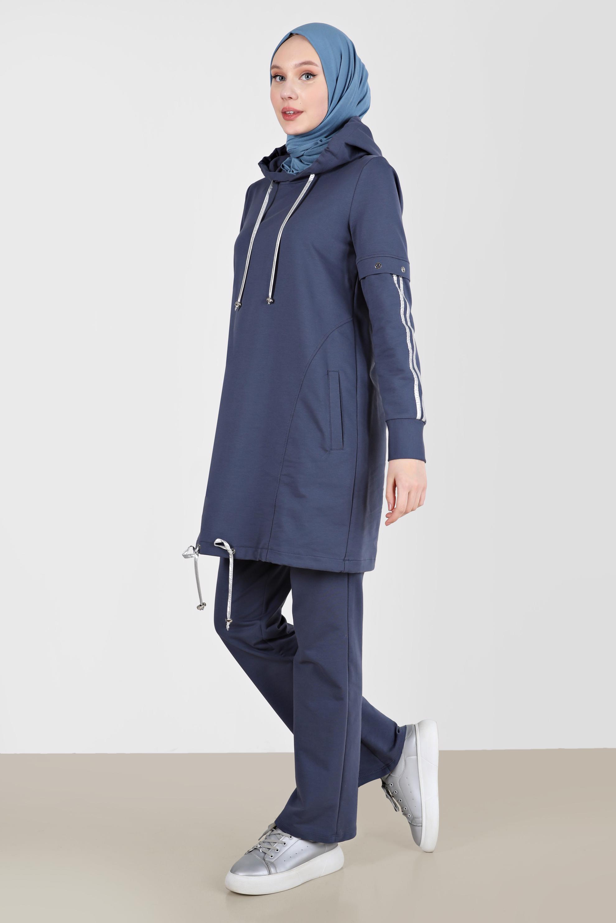 Tesettür giyim LACİVERT KUŞGÖZÜ DETAYLI KAPÜŞONLU İKİLİ PANT. EŞOFMAN TAKIMI 42595 