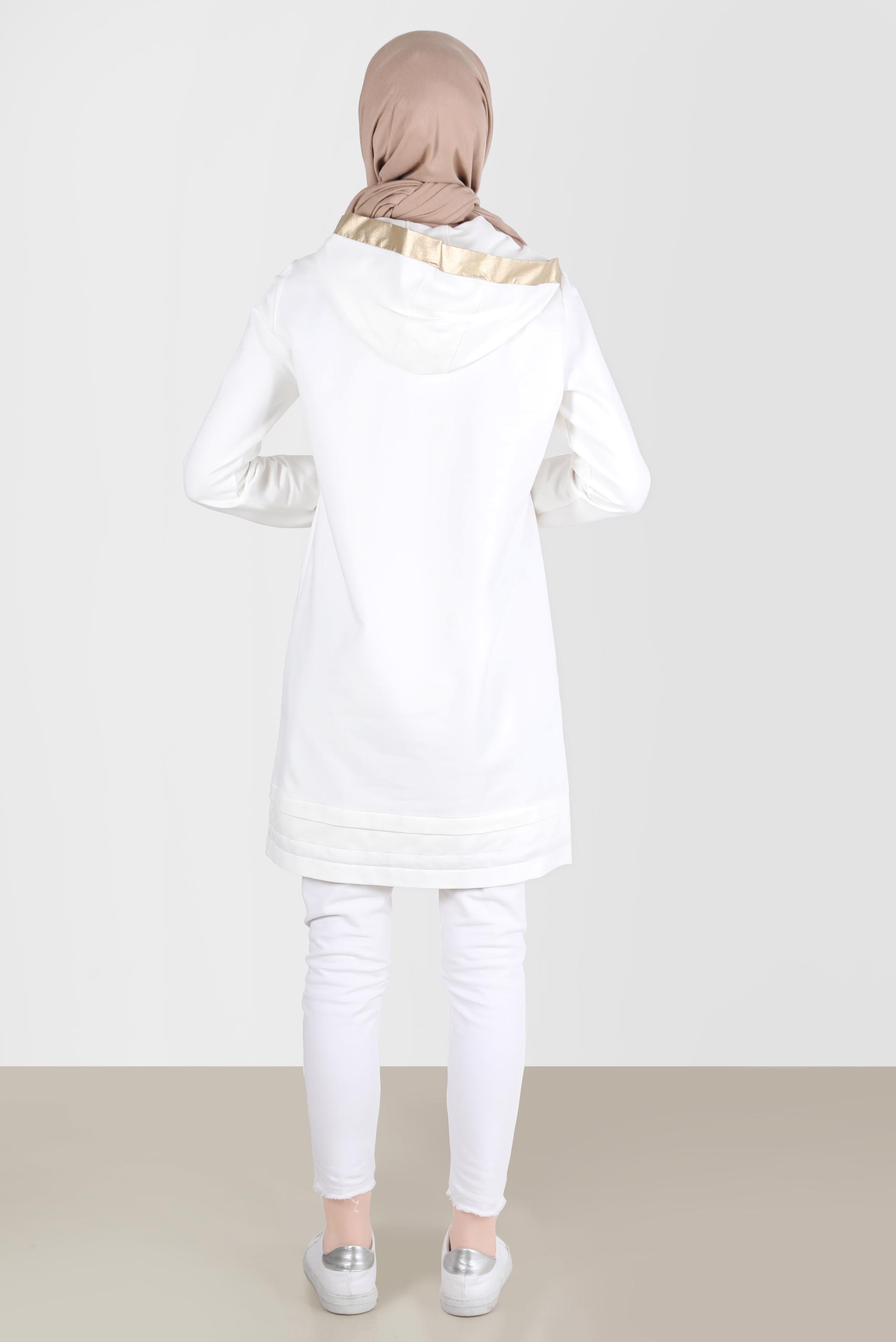 Tesettür giyim BEYAZ PARLAK DERİ DETAYLI KAPÜŞONLU EŞOFMAN TUNİK 42600 