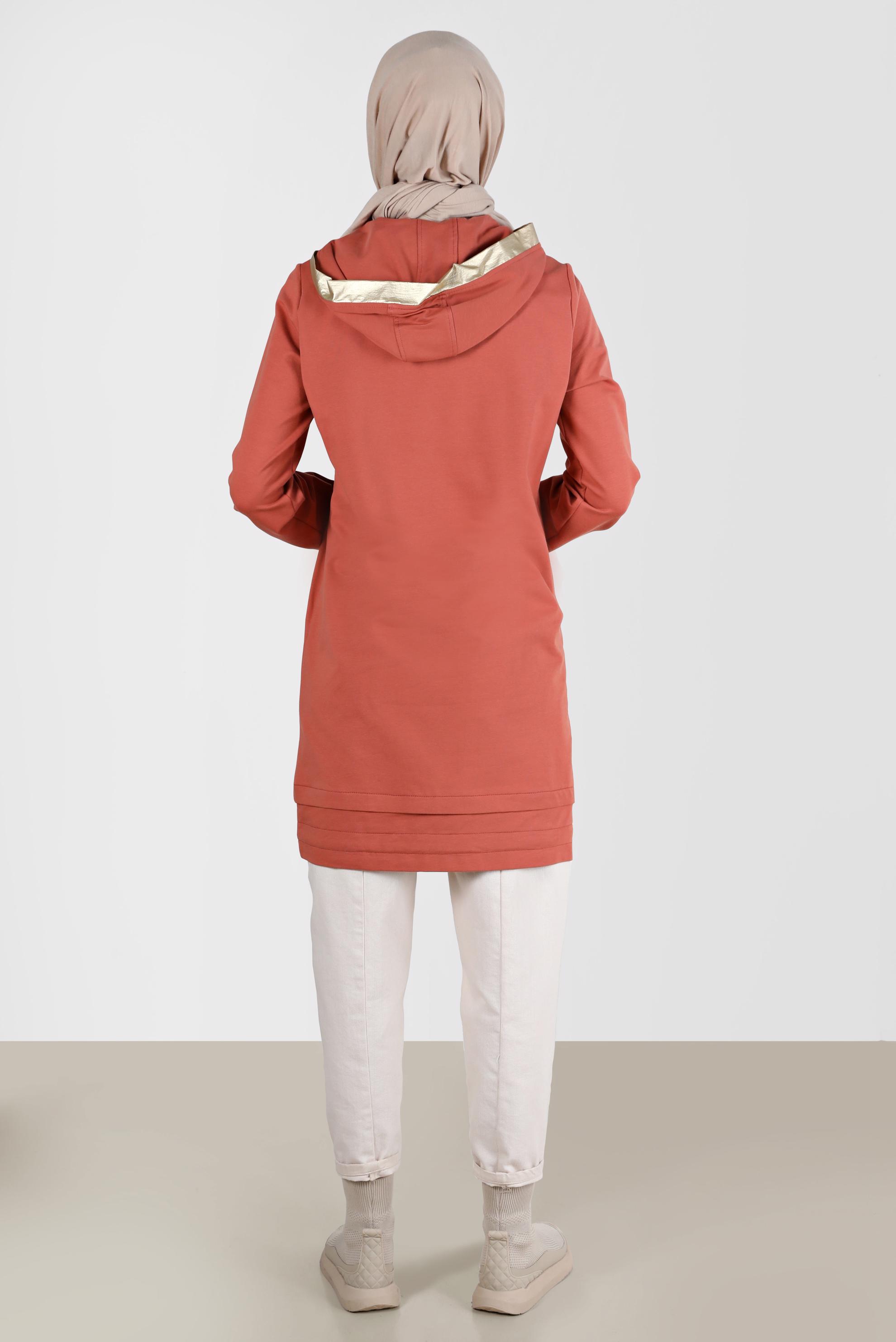 Tesettür giyim TURUNCU PARLAK DERİ DETAYLI KAPÜŞONLU EŞOFMAN TUNİK 42600 