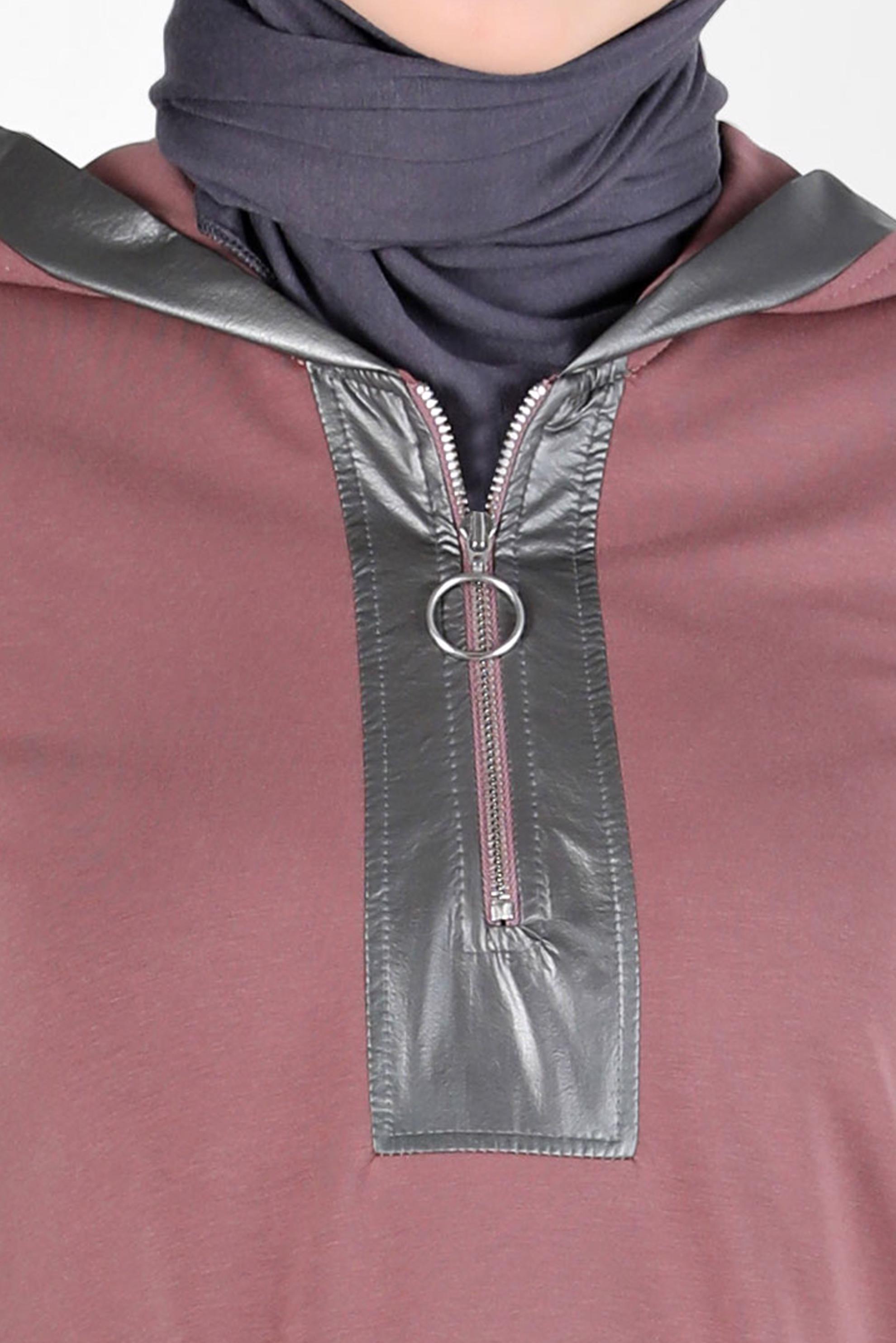 Tesettür giyim PEMBE PARLAK DERİ DETAYLI KAPÜŞONLU EŞOFMAN TUNİK 42600 