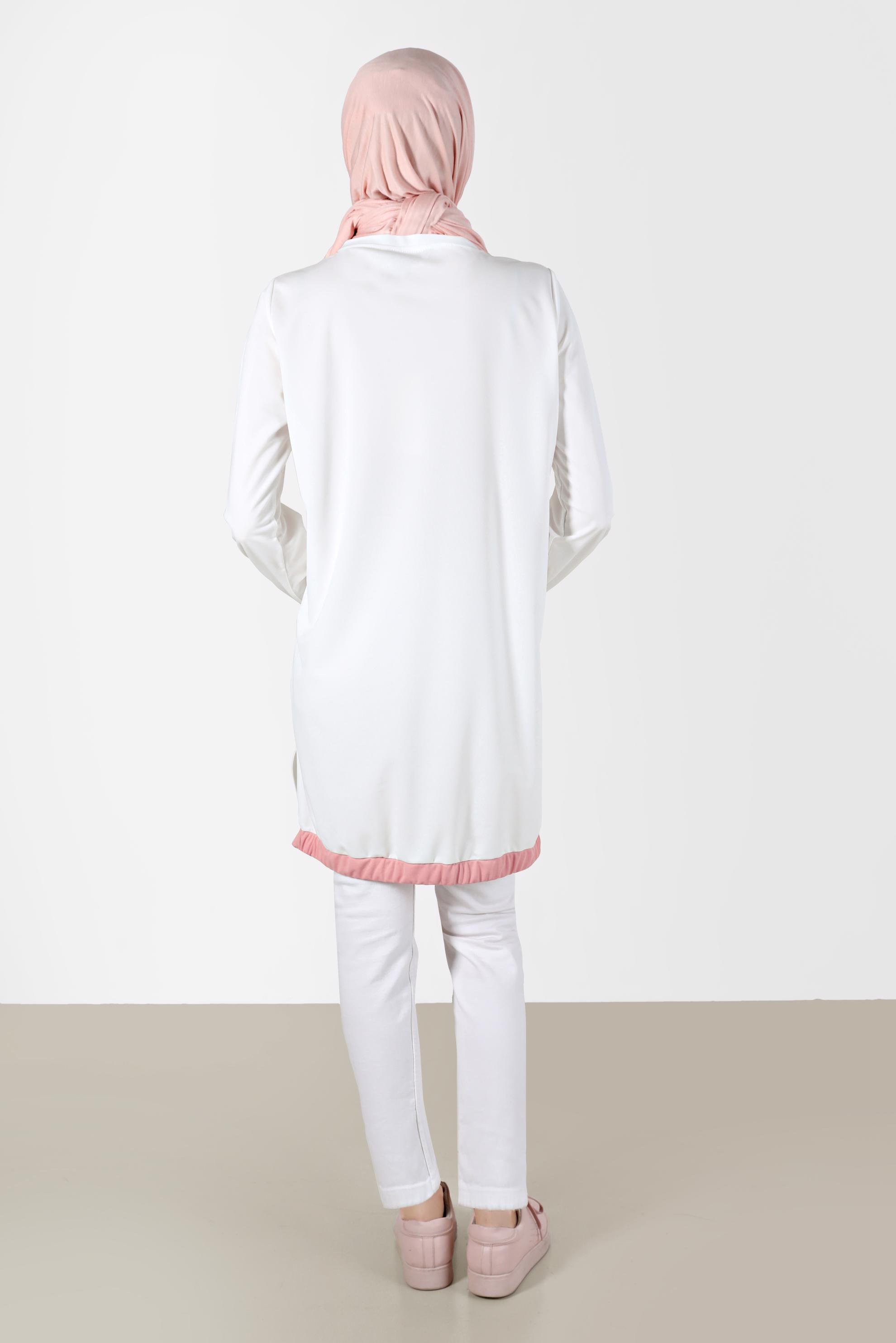 Tesettür giyim BEYAZ BASKI DETAYLI EŞOFMAN TUNİK 42653