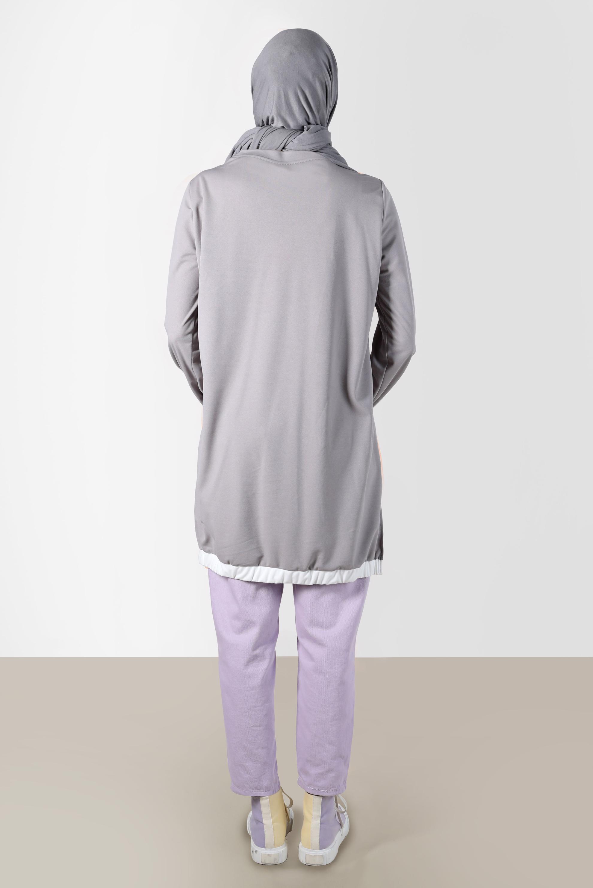 Tesettür giyim GRİ BASKI DETAYLI EŞOFMAN TUNİK 42653