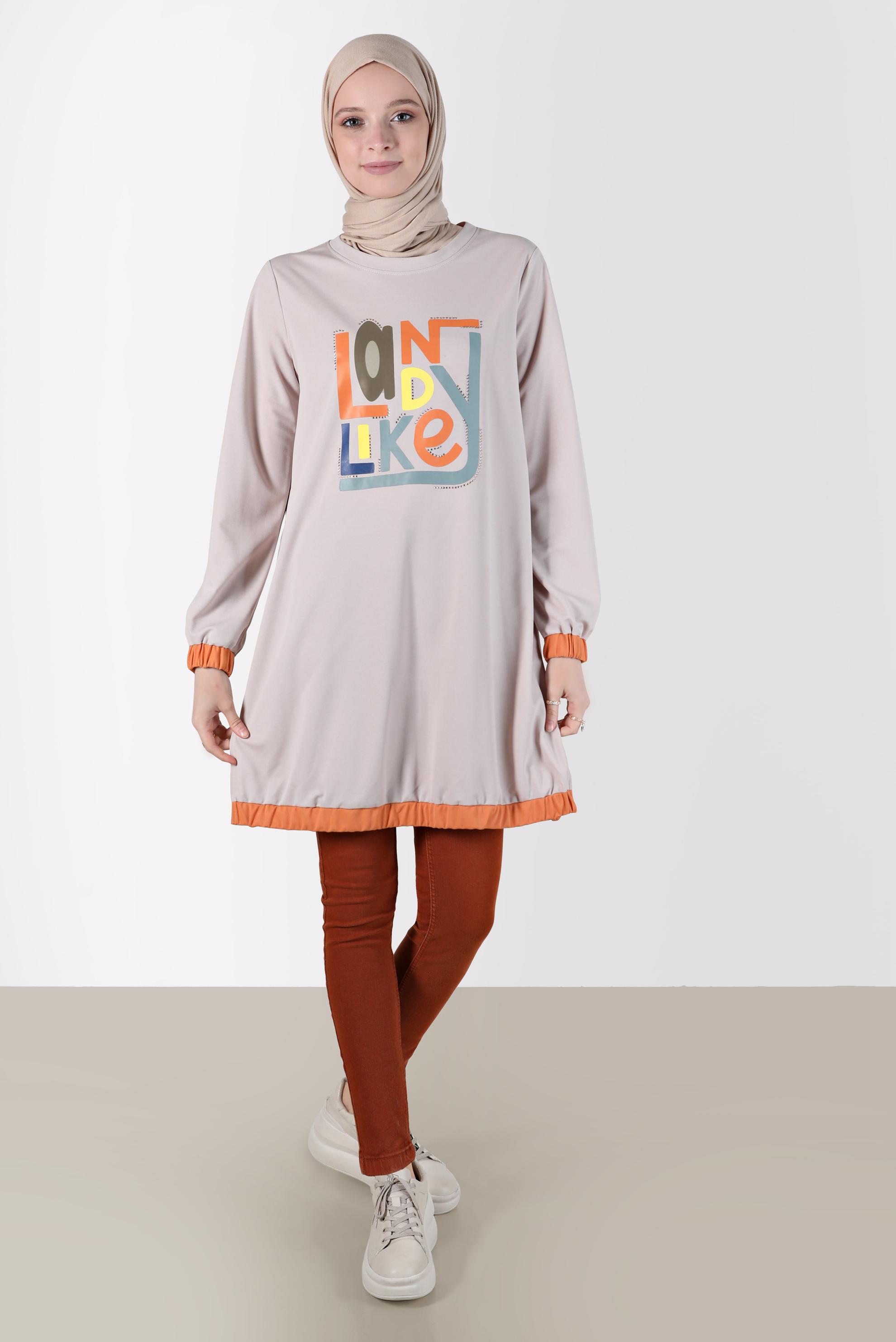 Tesettür giyim BEJ BASKI DETAYLI EŞOFMAN TUNİK 42653