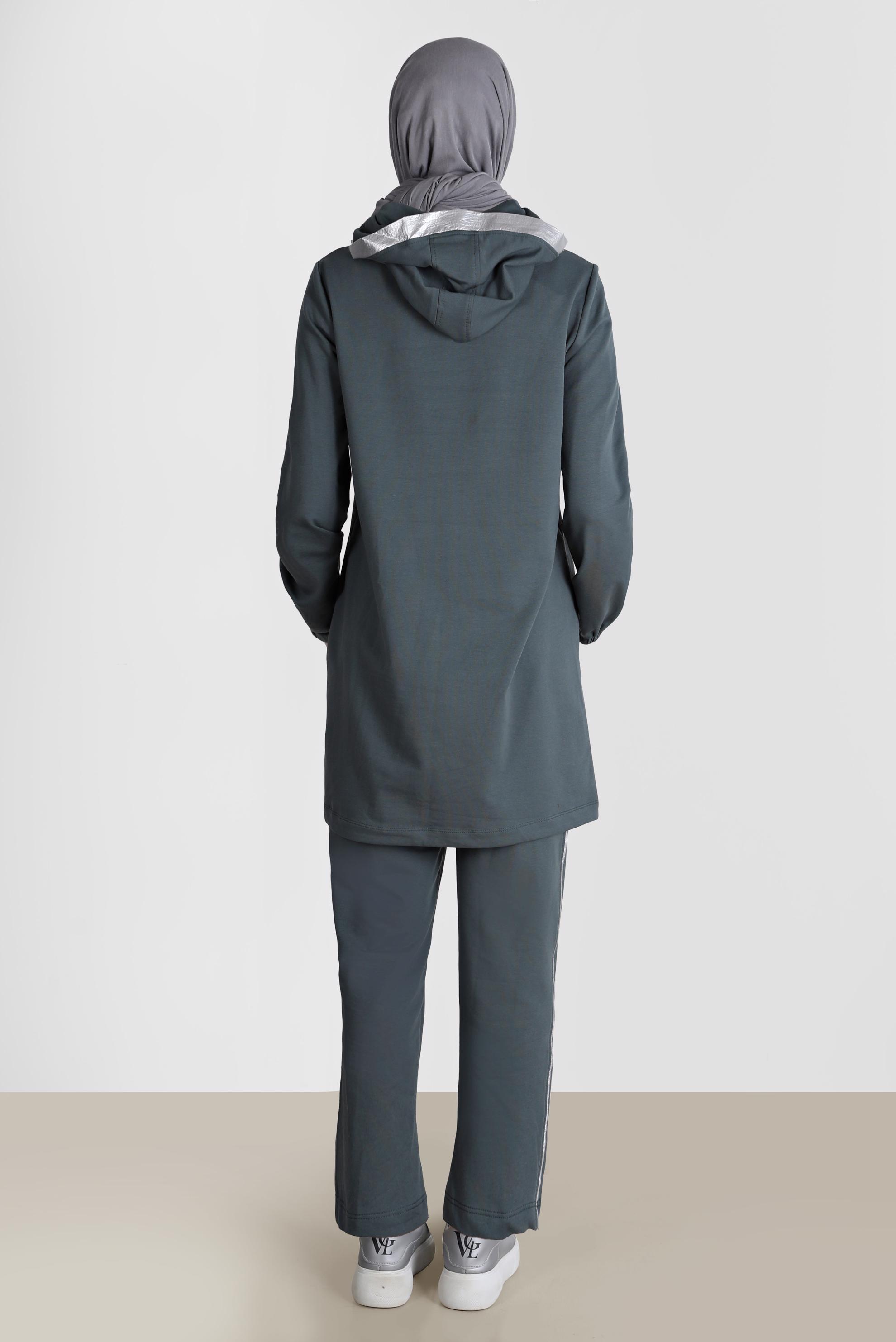 Tesettür giyim YEŞİL YAZI BASKILI KAPÜŞONLU İKİLİ PANT. EŞOFMAN TAKIMI 42654