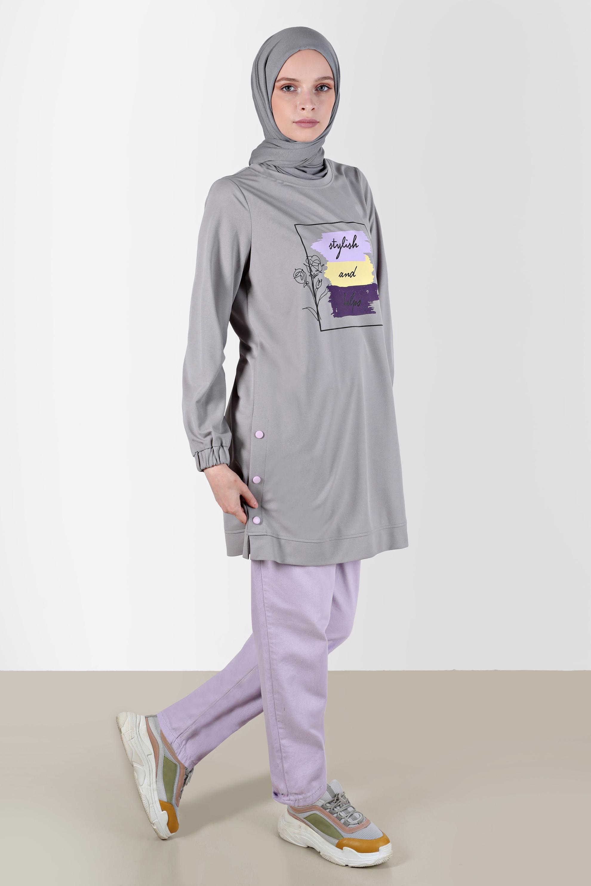 Tesettür giyim GRİ YAZI DETAYLI BASKILI EŞOFMAN TUNİK 42660 