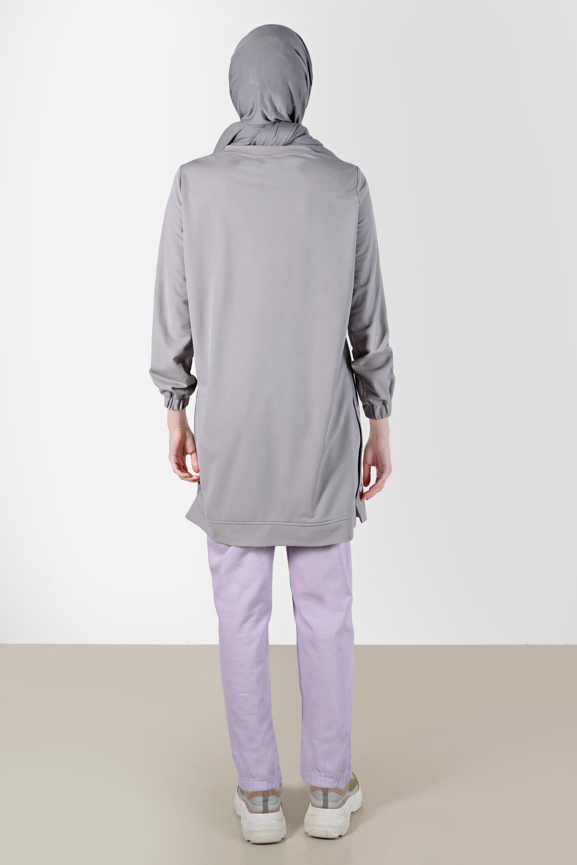 Tesettür giyim GRİ YAZI DETAYLI BASKILI EŞOFMAN TUNİK 42660 