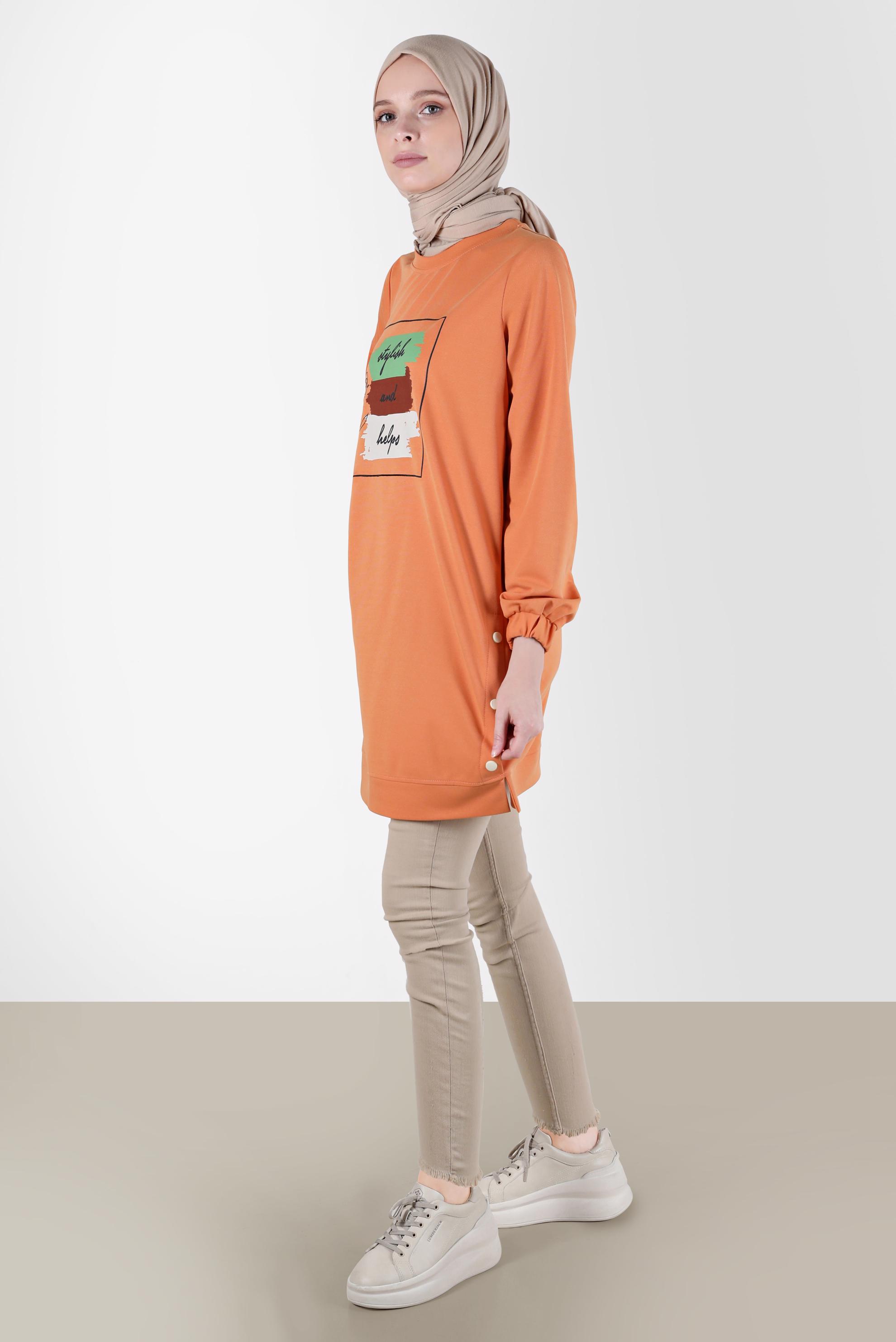 Tesettür giyim TURUNCU YAZI DETAYLI BASKILI EŞOFMAN TUNİK 42660 