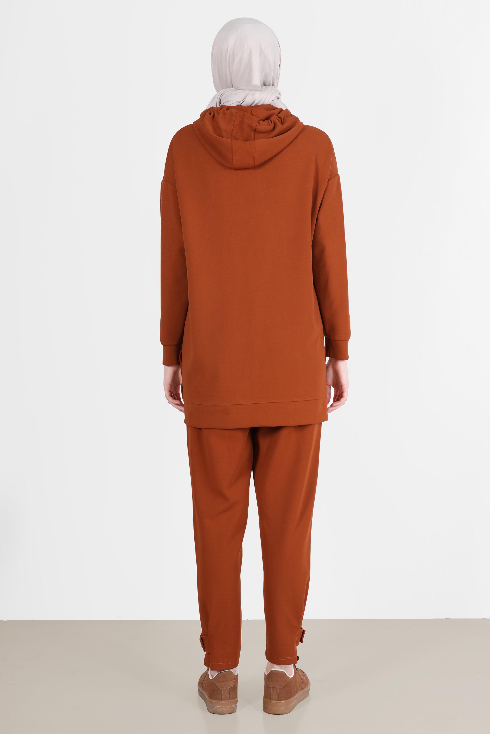 Tesettür giyim TURUNCU ÇITÇIT DETAYLI KAPÜŞONLU İKİLİ PANT. EŞOFMAN TAKIMI 42676 