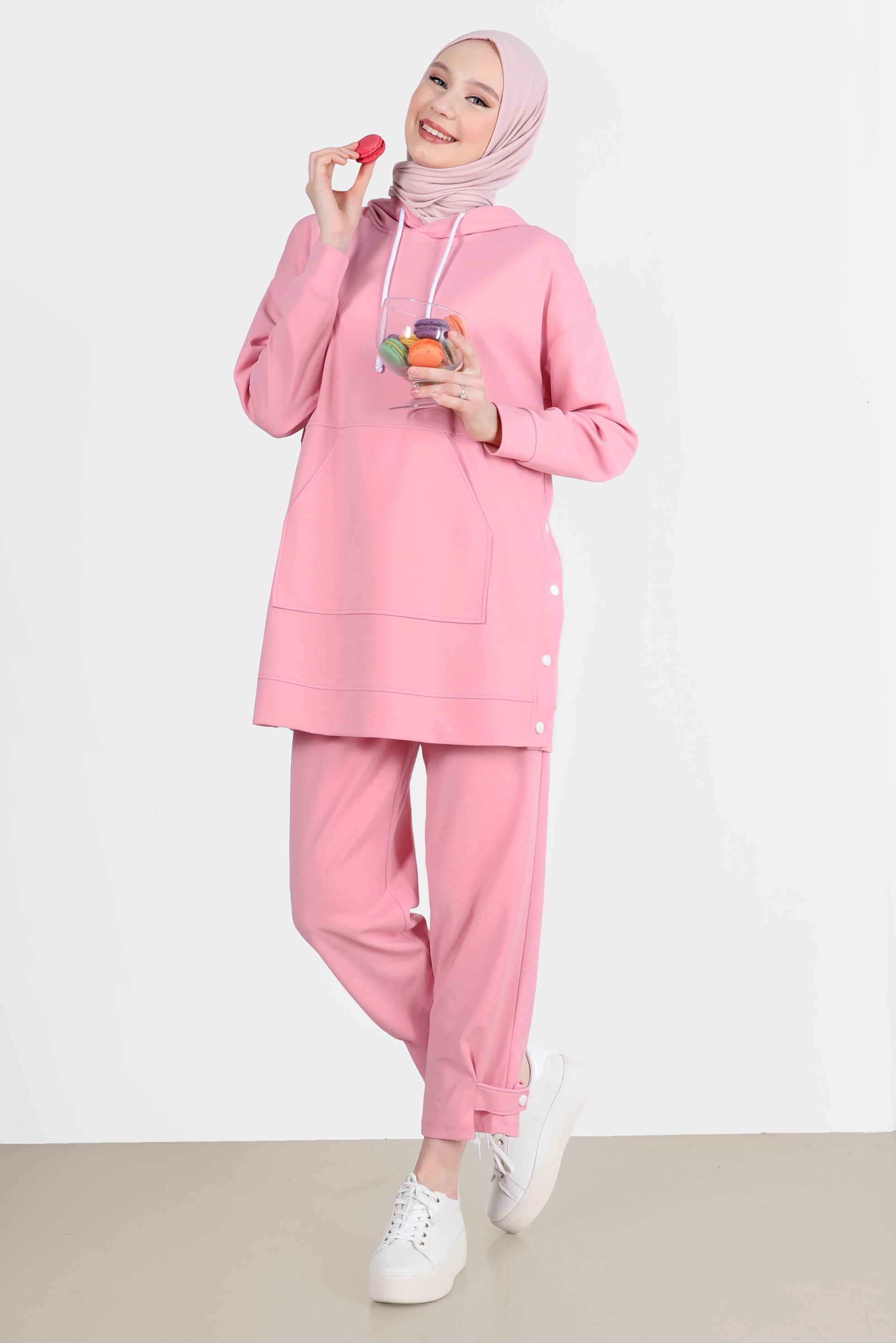 Tesettür giyim PUDRA ÇITÇIT DETAYLI KAPÜŞONLU İKİLİ PANT. EŞOFMAN TAKIMI 42676 