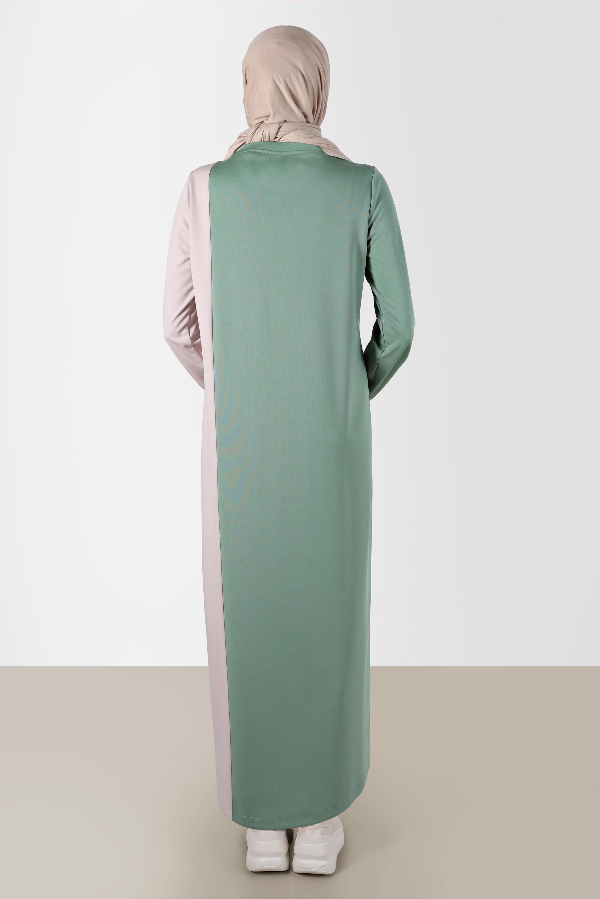 Vêtements hijab VERT ROBE DE SURVÊTEMENT BICOLORE DÉTAIL SLOGAN 42679