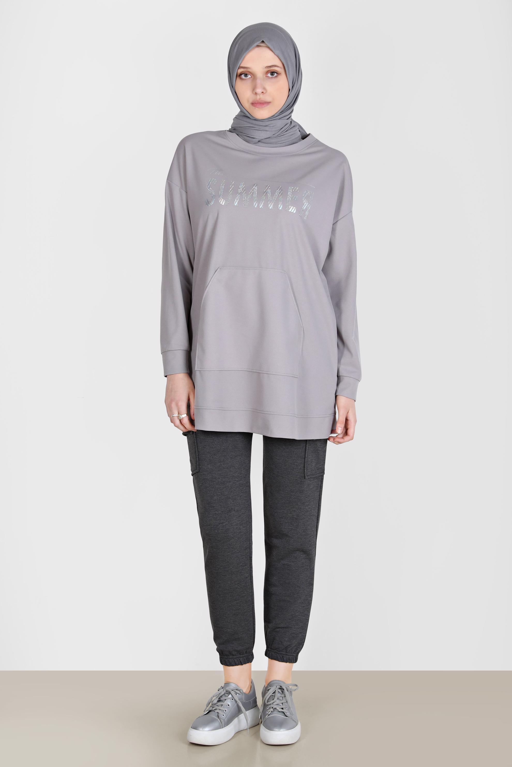 Tesettür giyim GRİ YAZI BASKILI EŞOFMAN TUNİK 42740 