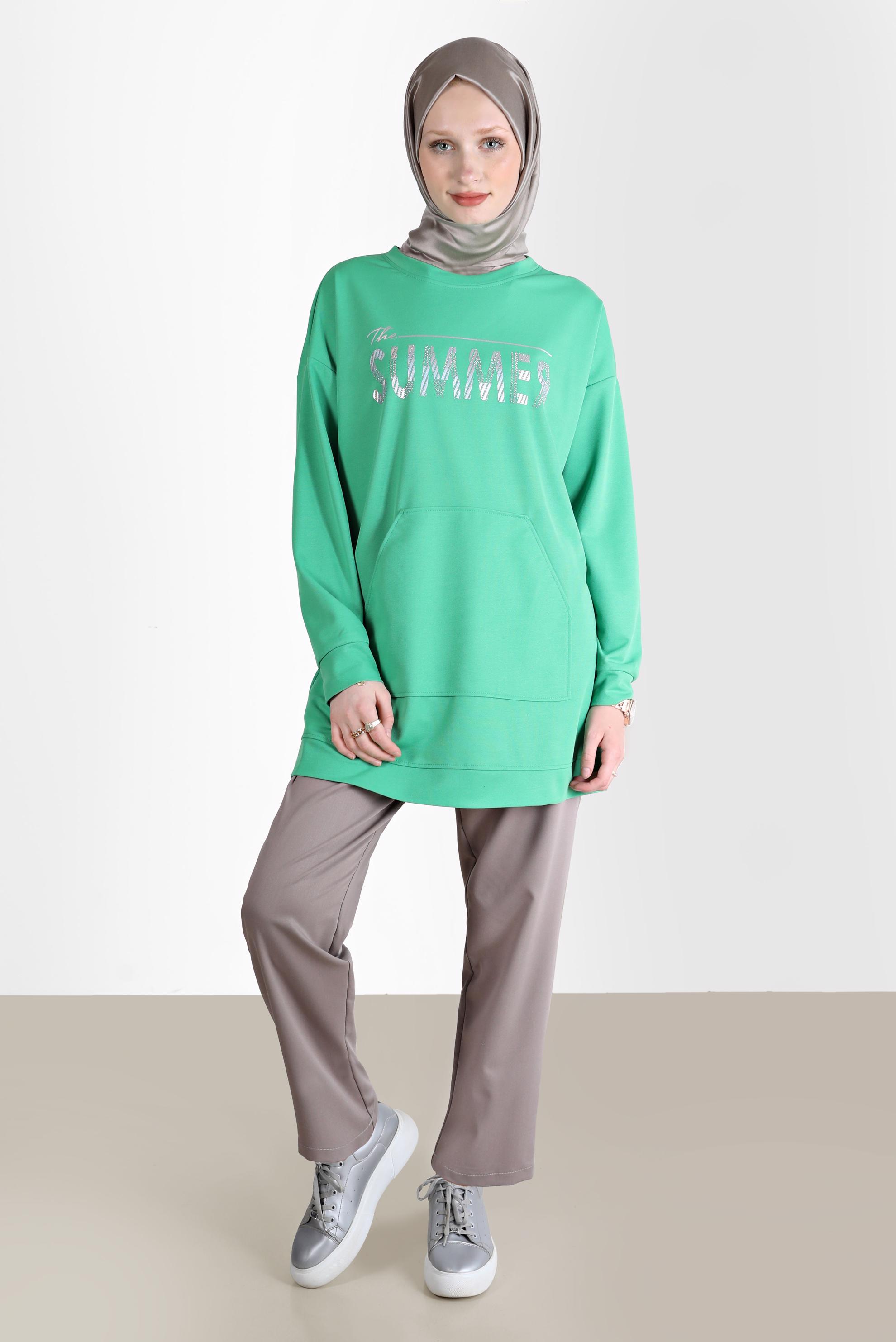 Tesettür giyim YEŞİL YAZI BASKILI EŞOFMAN TUNİK 42740 