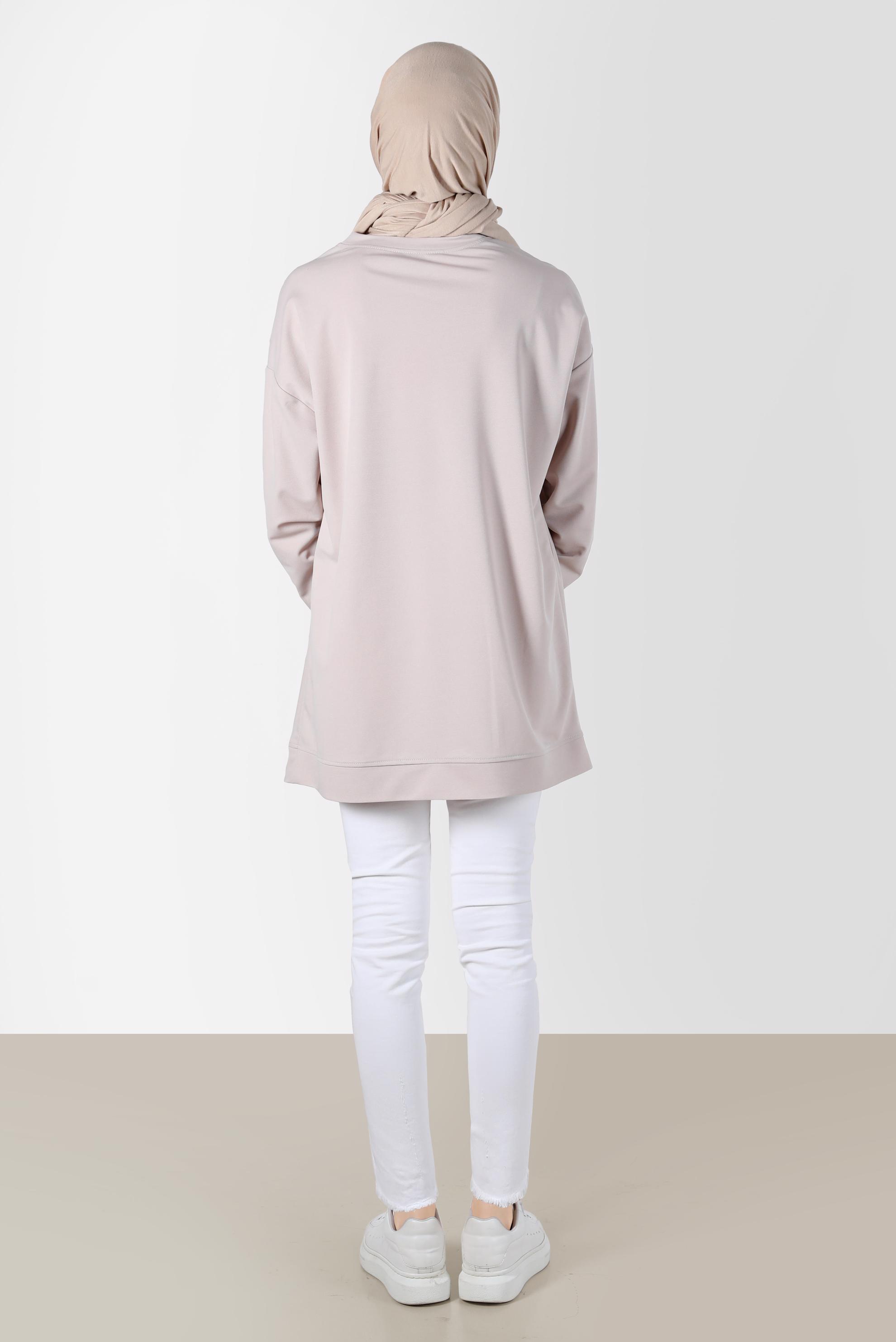 Tesettür giyim BEJ YAZI BASKILI EŞOFMAN TUNİK 42740 