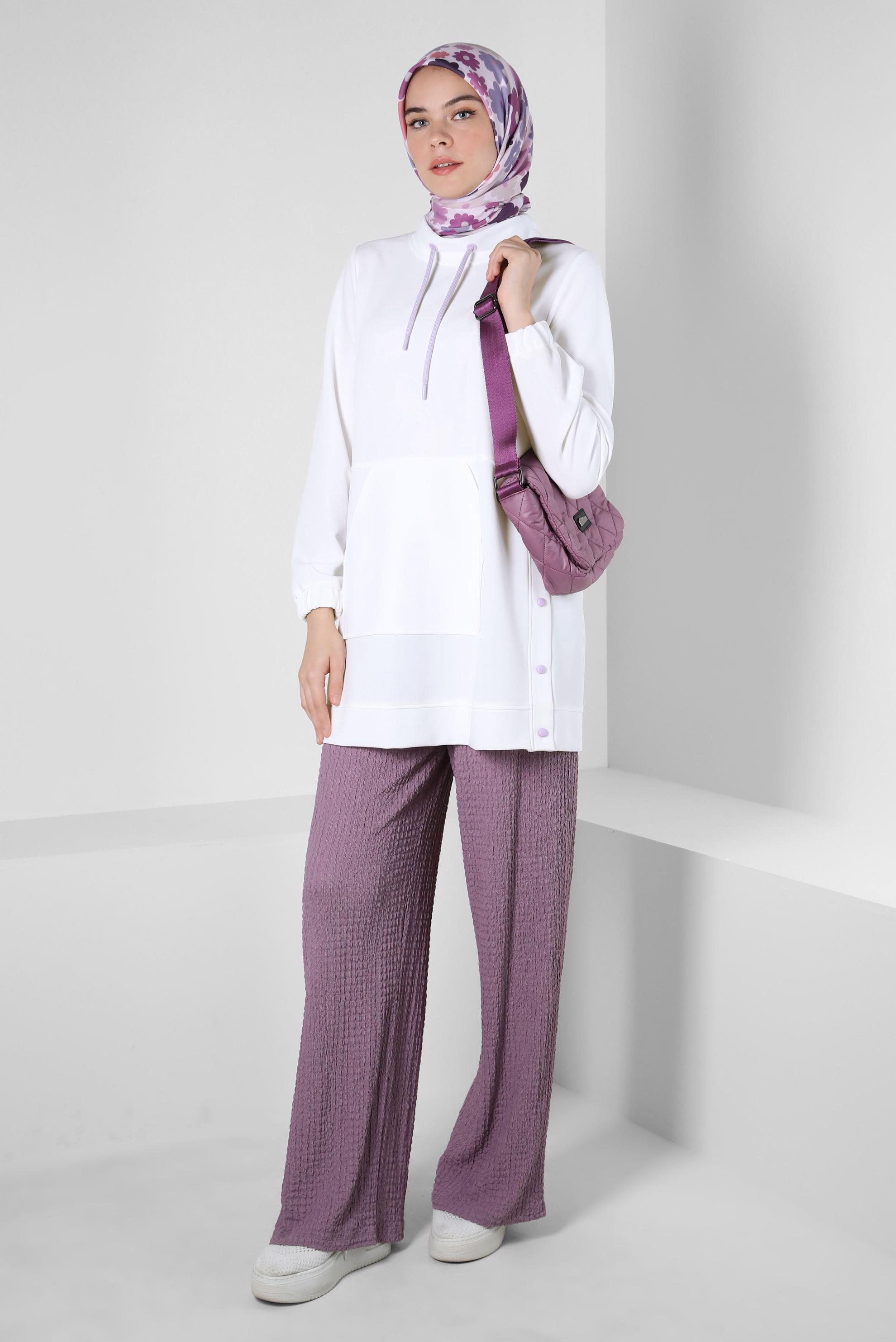 Tesettür giyim BEYAZ ÇITÇIT DETAYLI CEPLİ EŞOFMAN TUNİK 42743 