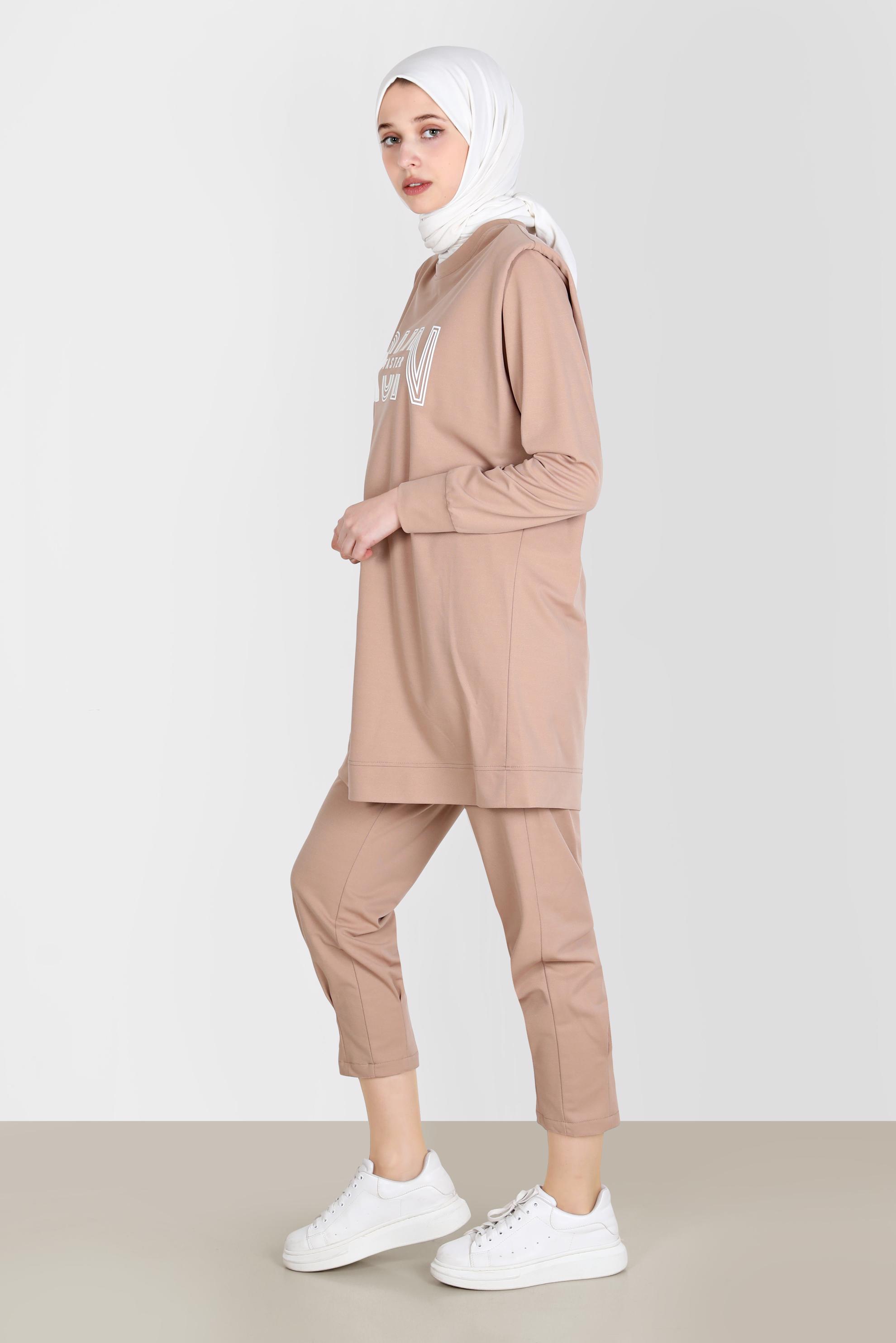 Tesettür giyim KAHVE BASKI DETAYLI İKİLİ PANT. EŞOFMAN TAKIM 42774 