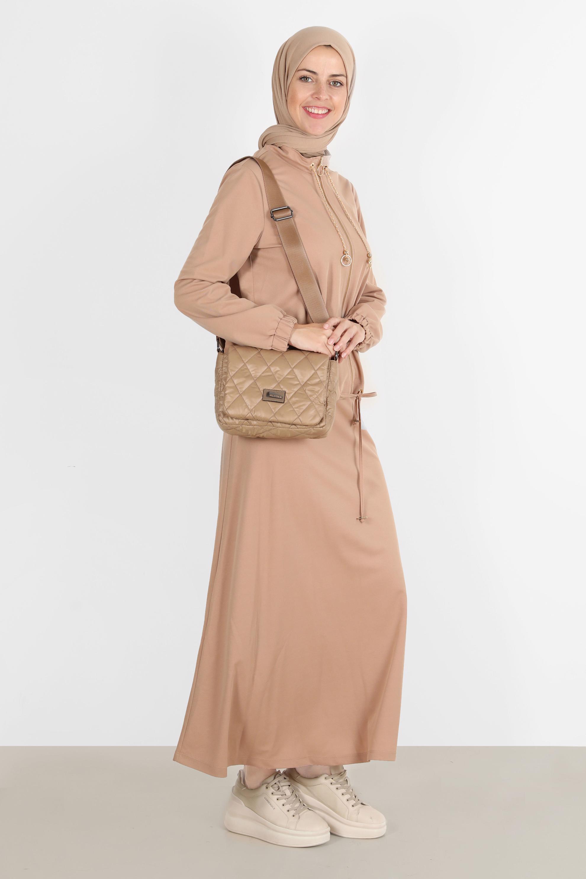 Tesettür giyim KAHVE MANŞETLERİ LASTİKLİ FERMUARLI İKİLİ ETEKLİ EŞOFMAN TAKIMI 42847 