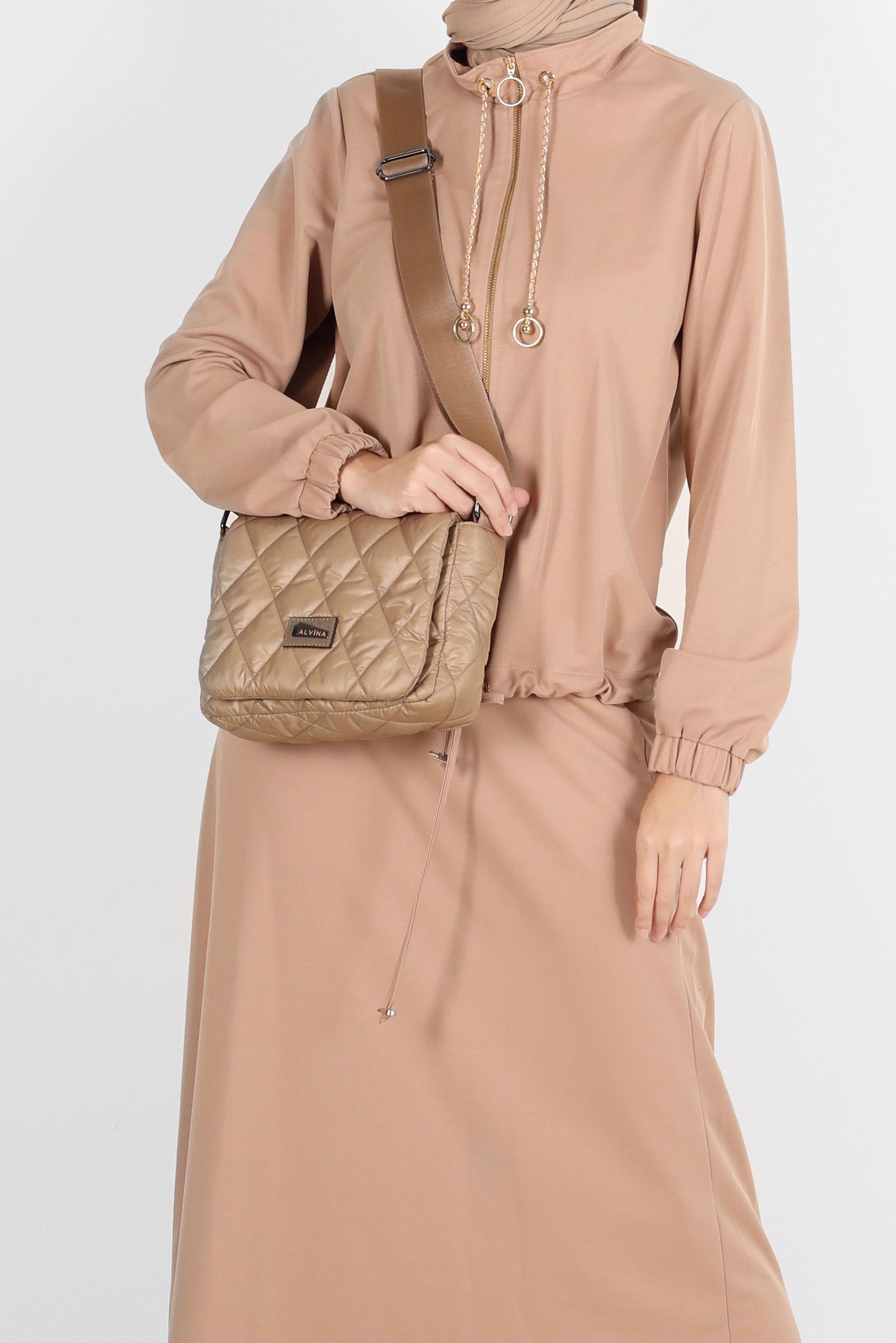 Tesettür giyim KAHVE MANŞETLERİ LASTİKLİ FERMUARLI İKİLİ ETEKLİ EŞOFMAN TAKIMI 42847 