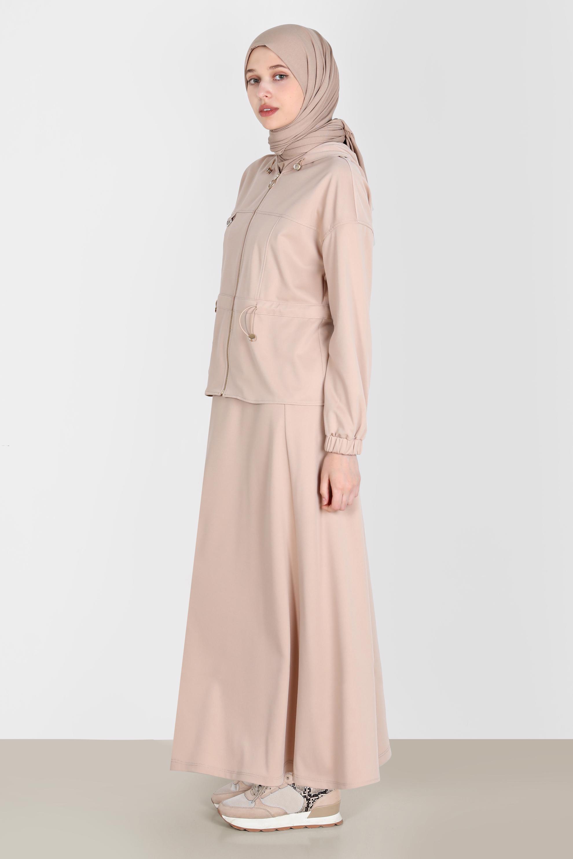 Tesettür giyim BEJ FERMUARLI KAPÜŞONLU İKİLİ ETEKLİ EŞOFMAN TAKIM 42848 