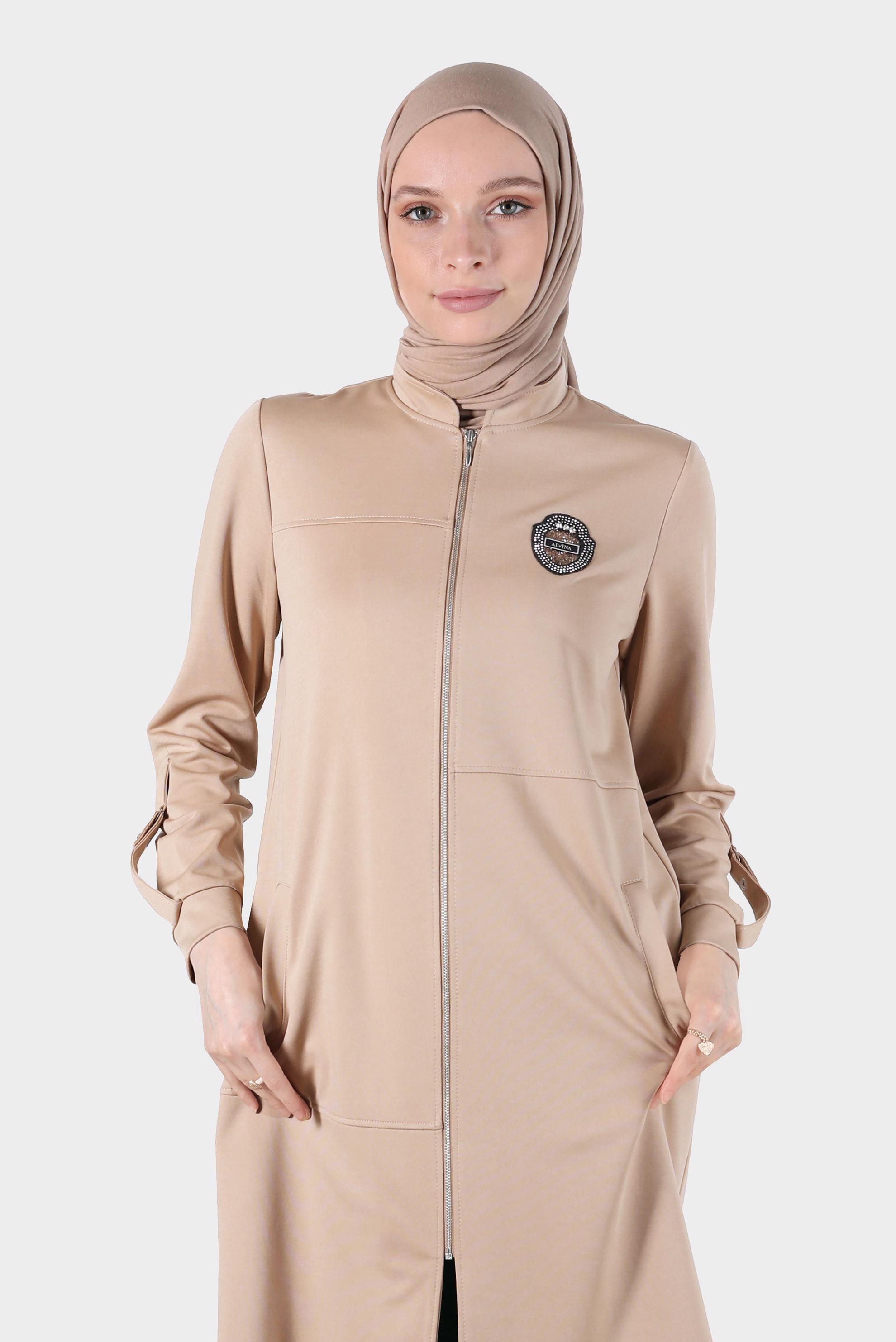 Tesettür giyim BEJ ARMA DETAYLI FERMUARLI EŞOFMAN TUNİK 42851 