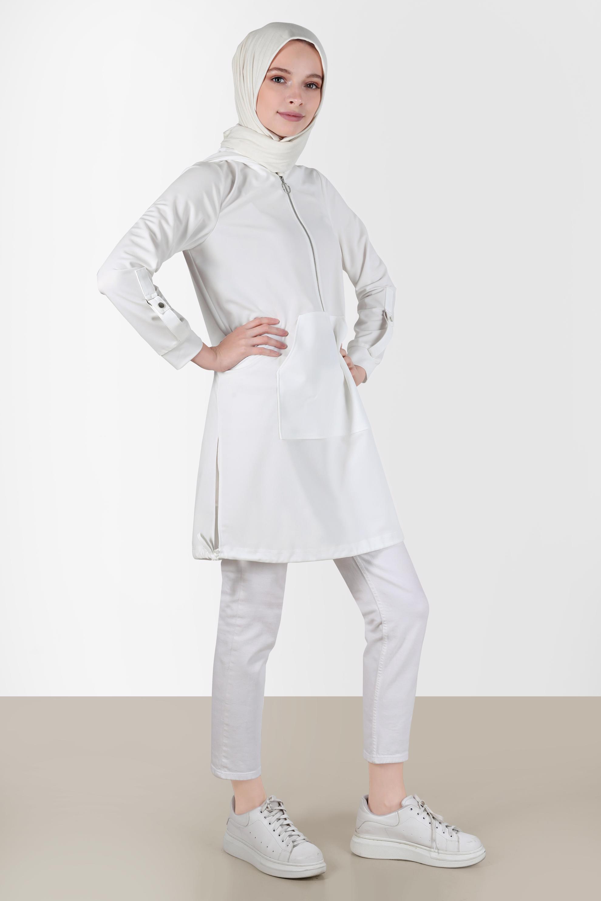 Tesettür giyim BEYAZ KAPÜŞONLU EŞOFMAN TUNİK 42855