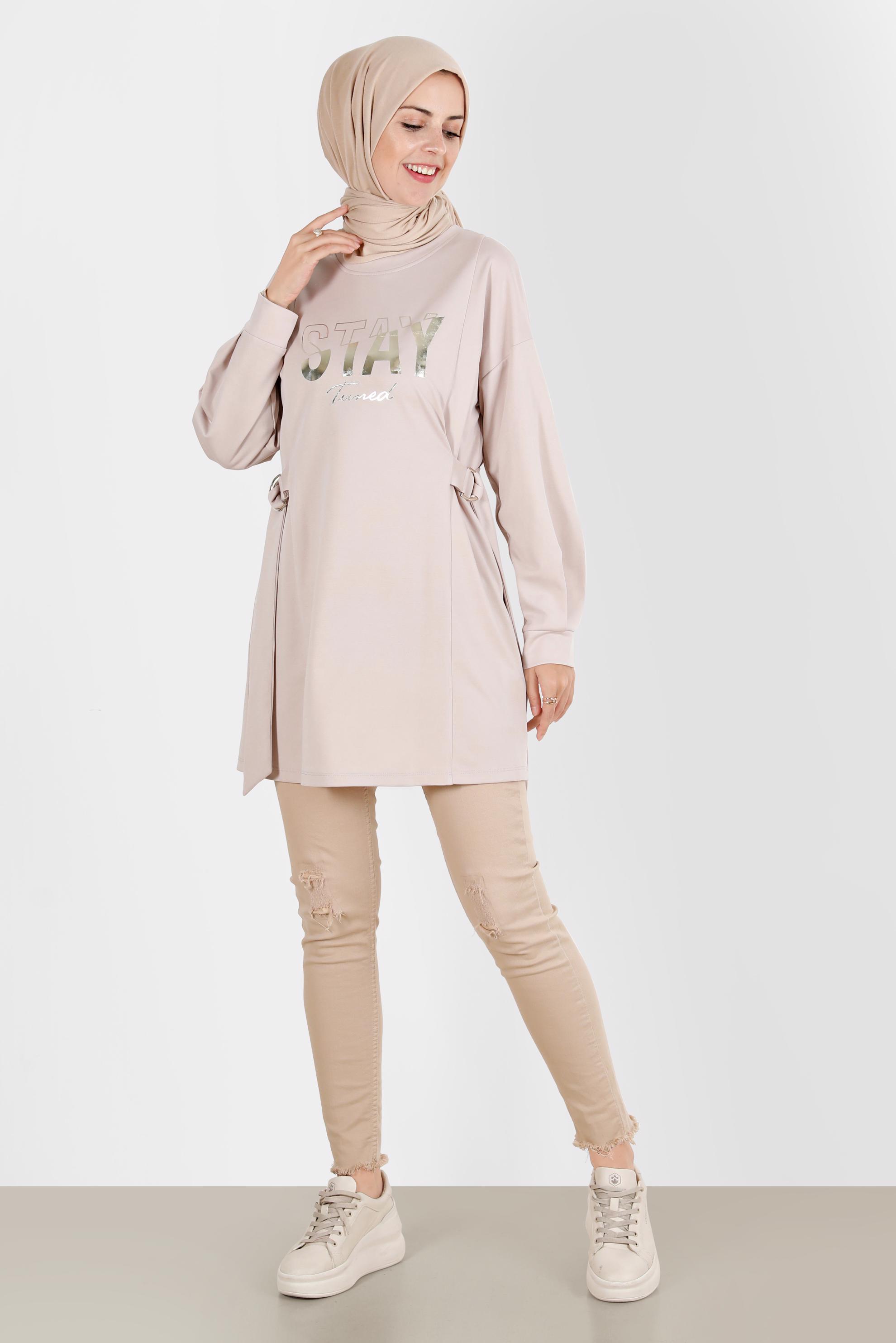 Tesettür giyim BEJ BASKI DETAYLI EŞOFMAN TUNİK 42856 