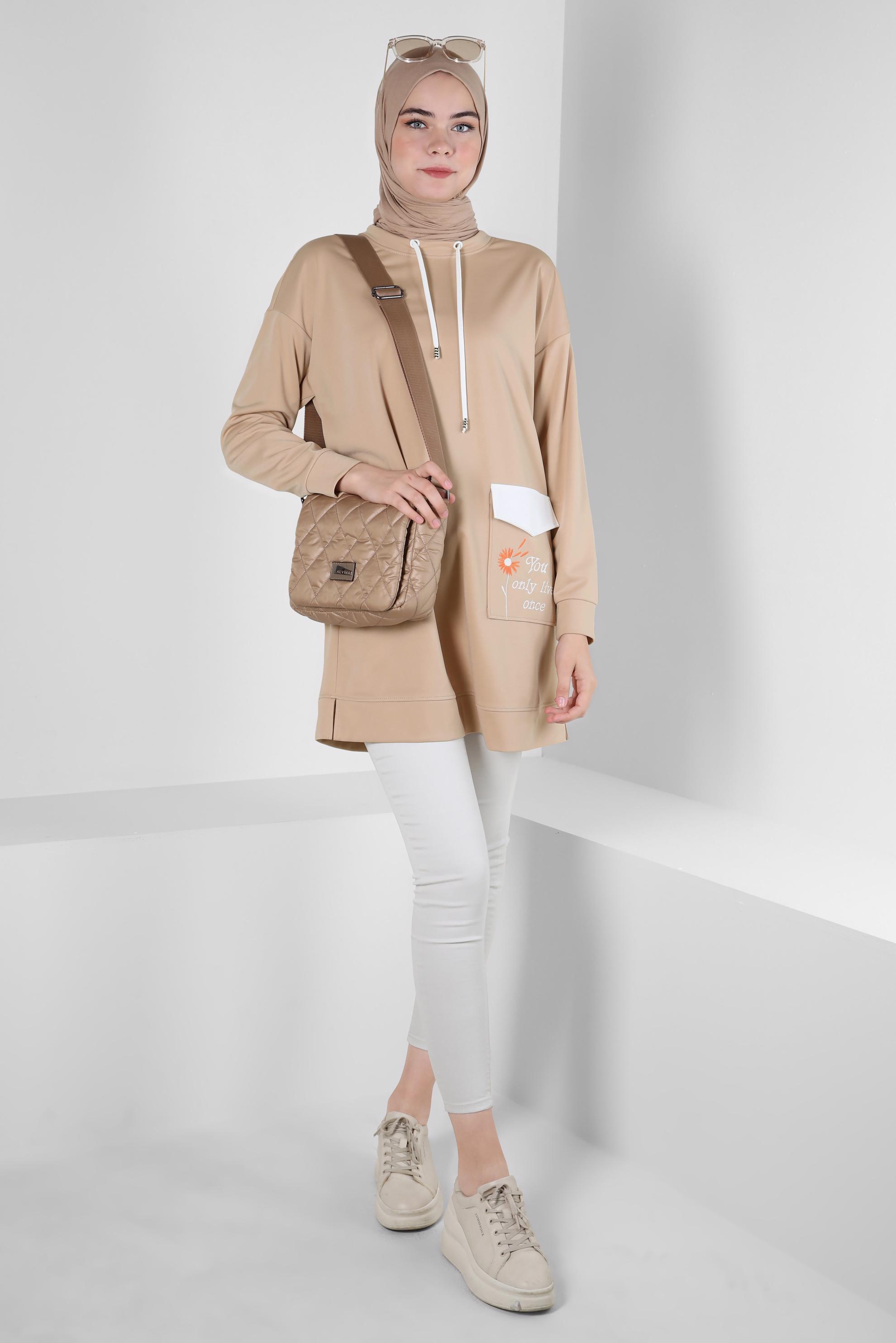 Vêtements hijab BEIGE TUNIQUE DE SURVÊTEMENT BRODÉE AVEC POCHE 42858